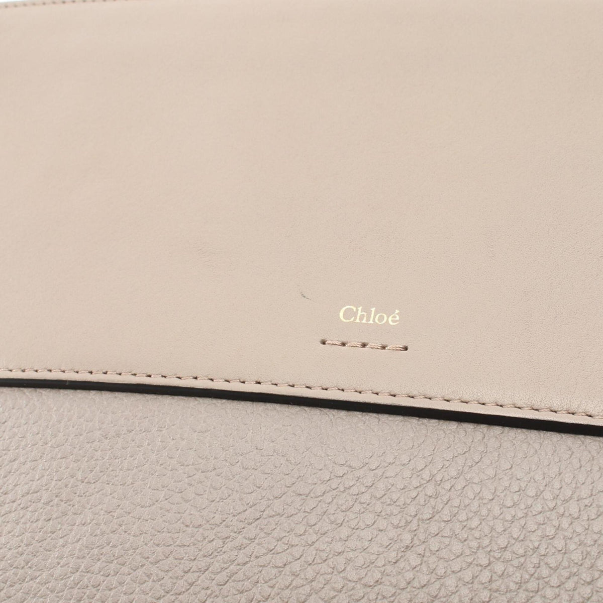 Chloé Beige Leather Clutch Bag Handbag (Pre-Owned)