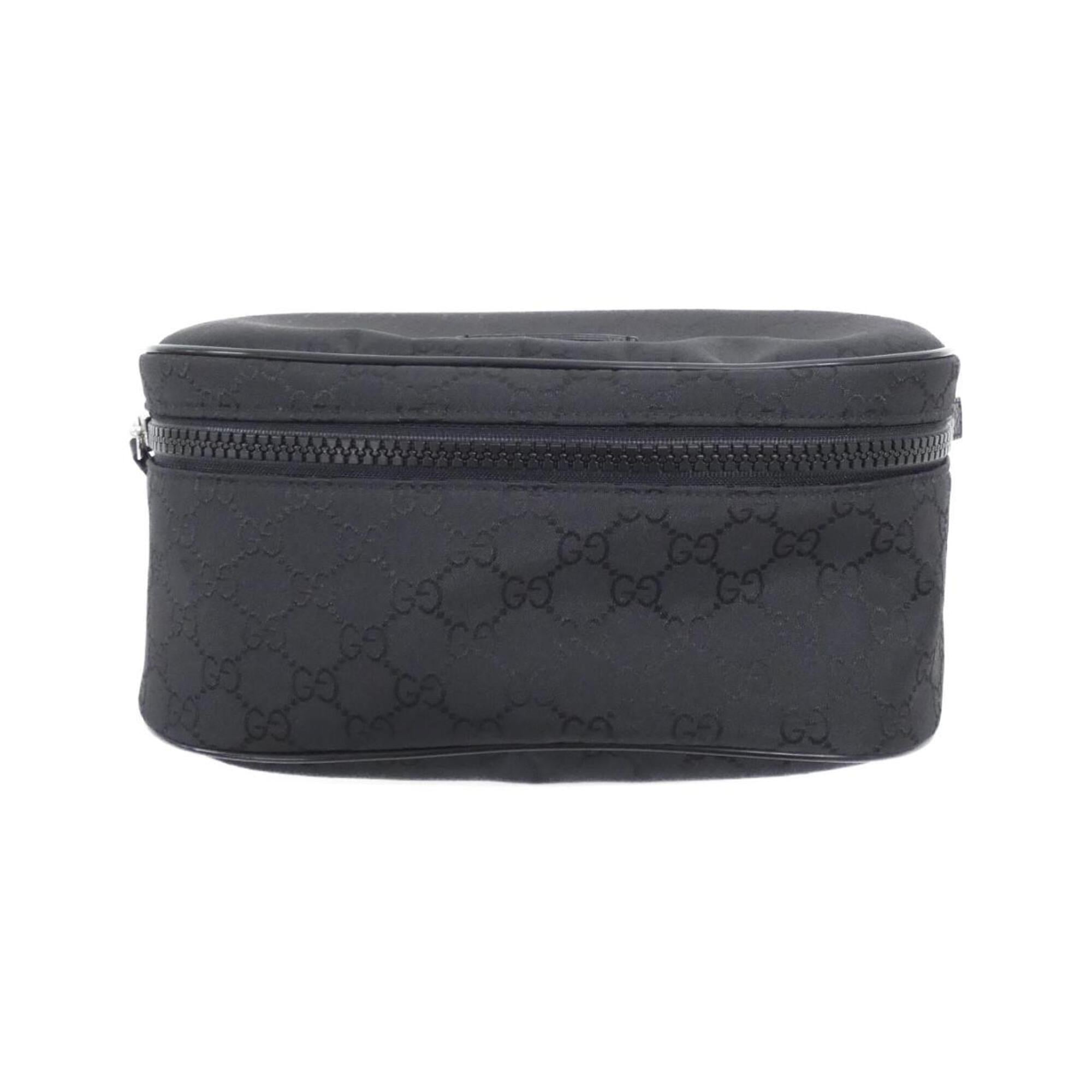 Gucci Black Nylon Shoulder Bag (Pre-Owned)