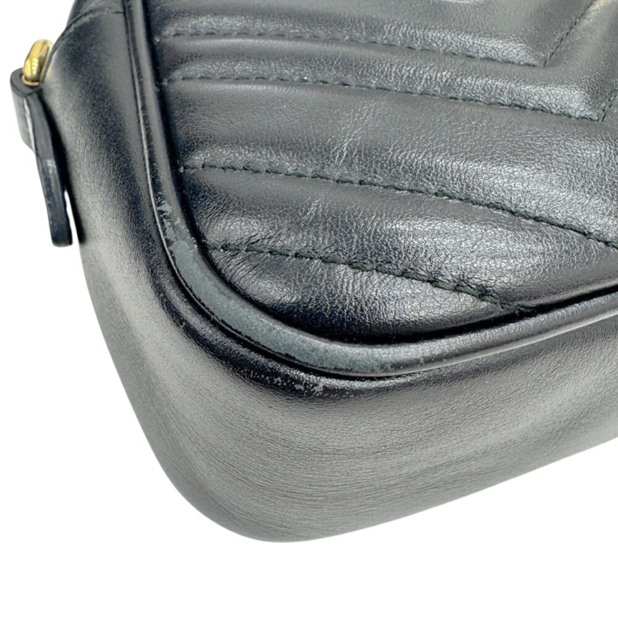 Gucci Gg Marmont Black Leather Shoulder Bag (Pre-Owned)
