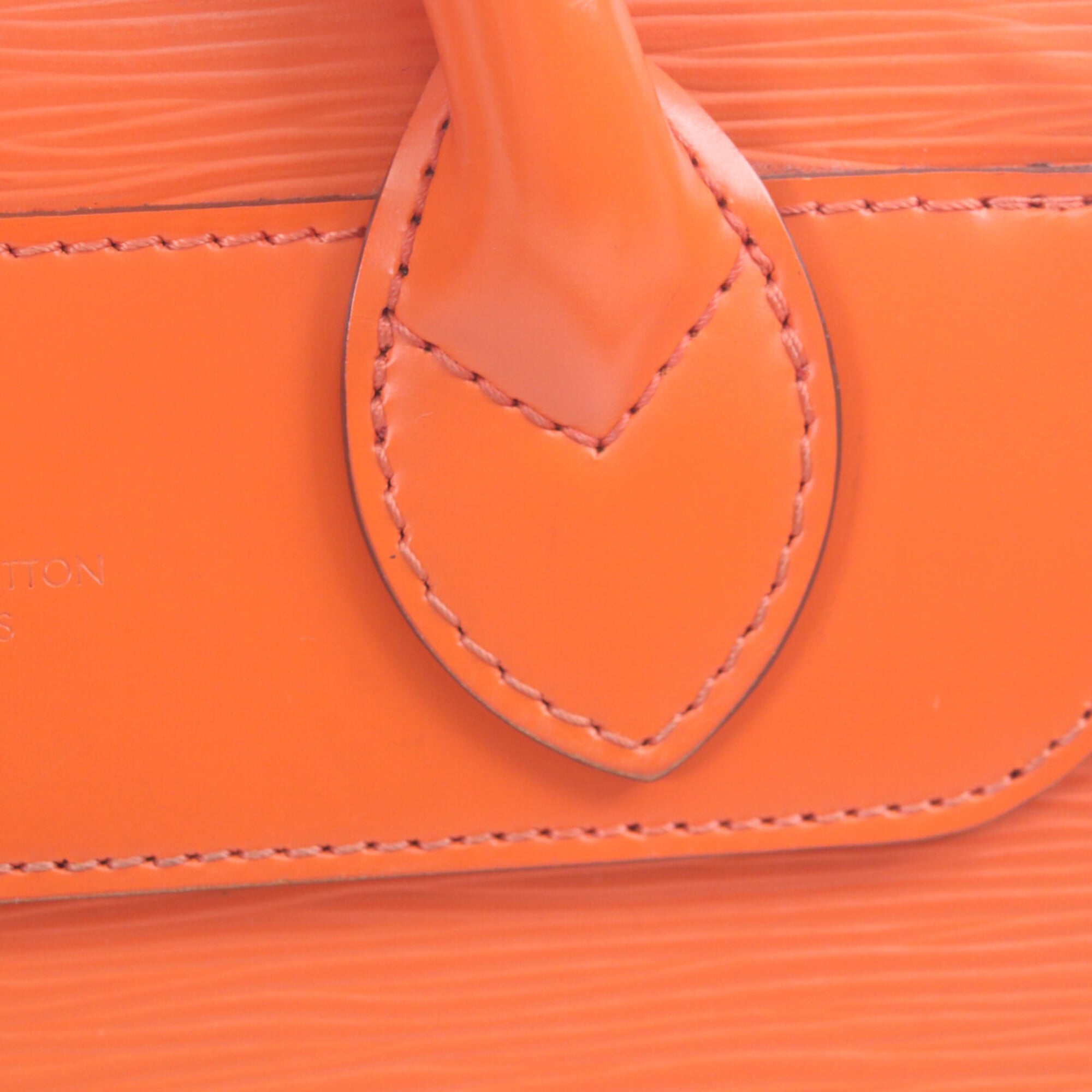 Louis Vuitton Orange Epi Leather Shoulder Bag (Pre-Owned)