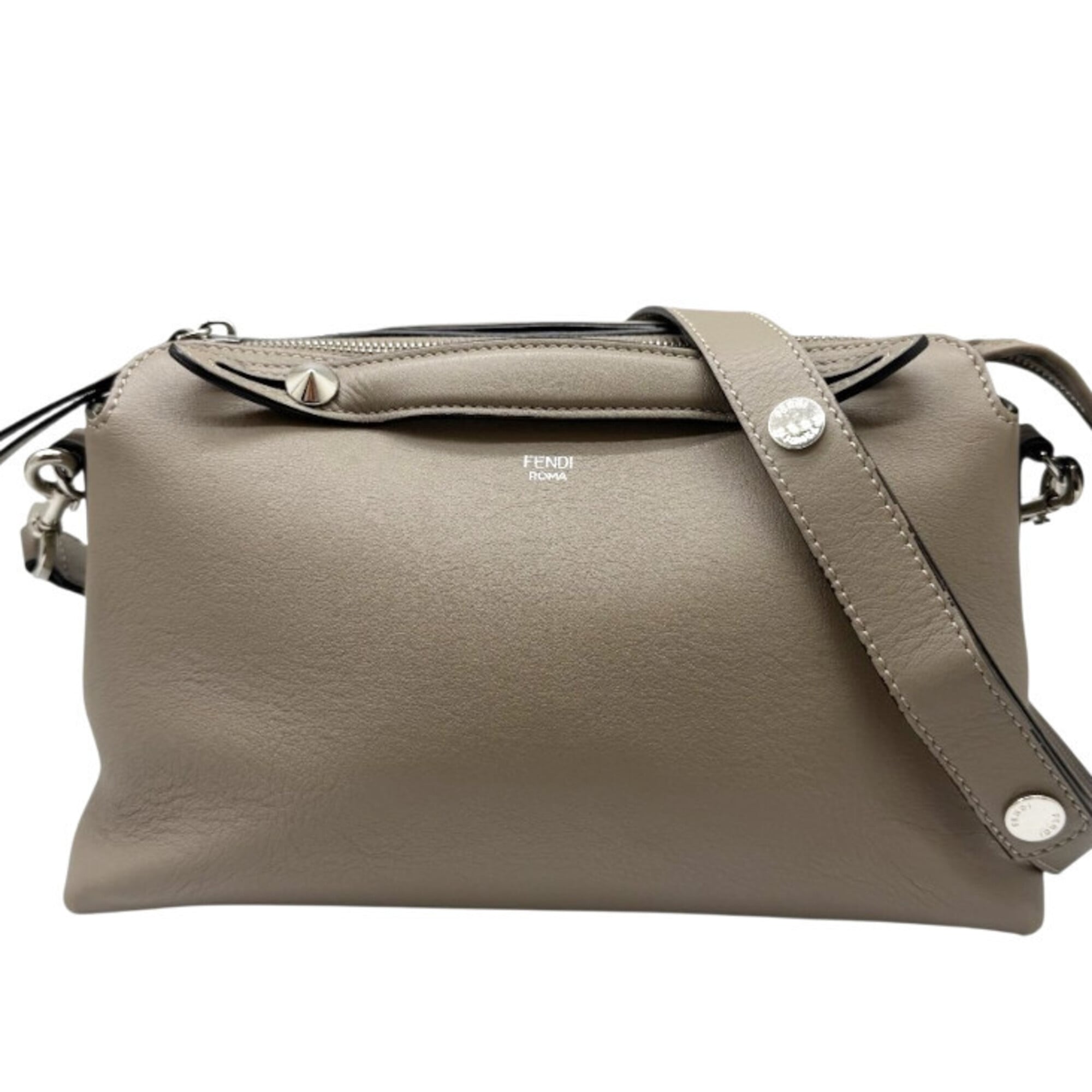 Fendi Grayish Leather Shoulder Bag (Pre-Owned)