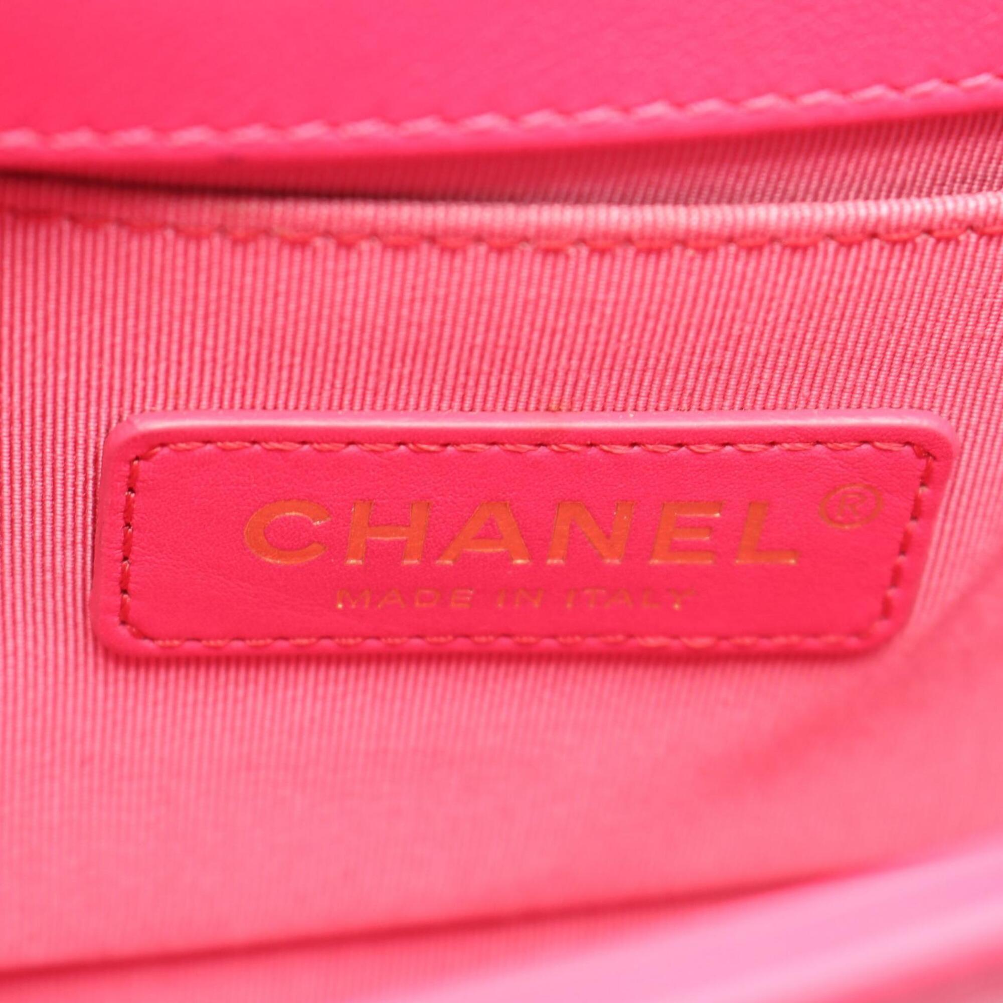 Chanel Pink Leather Handbag Shoulder Bag (Pre-Owned)