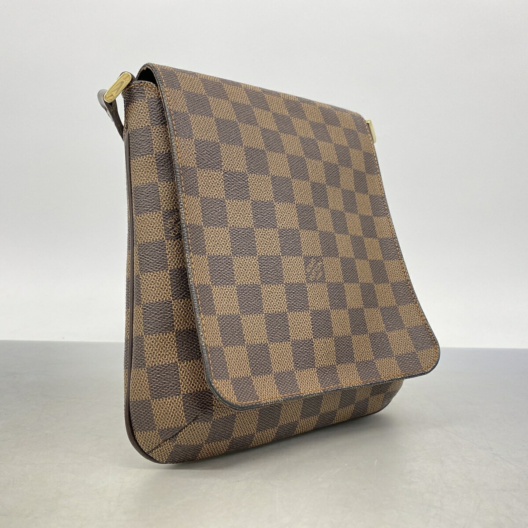 Louis Vuitton Ebene Shoulder Bag (Pre-Owned)