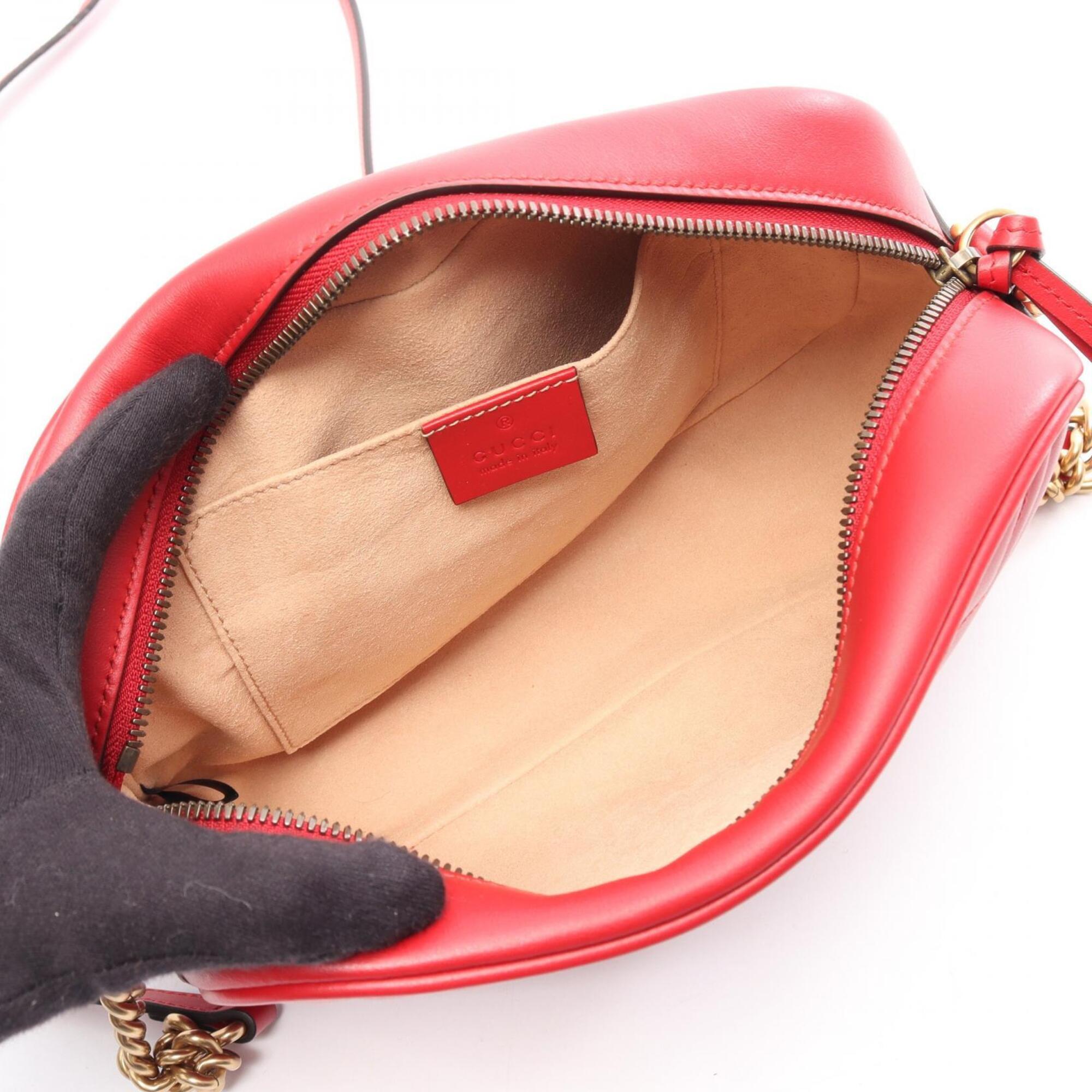 Gucci Red Color Leather Shoulder Bag (Pre-Owned)