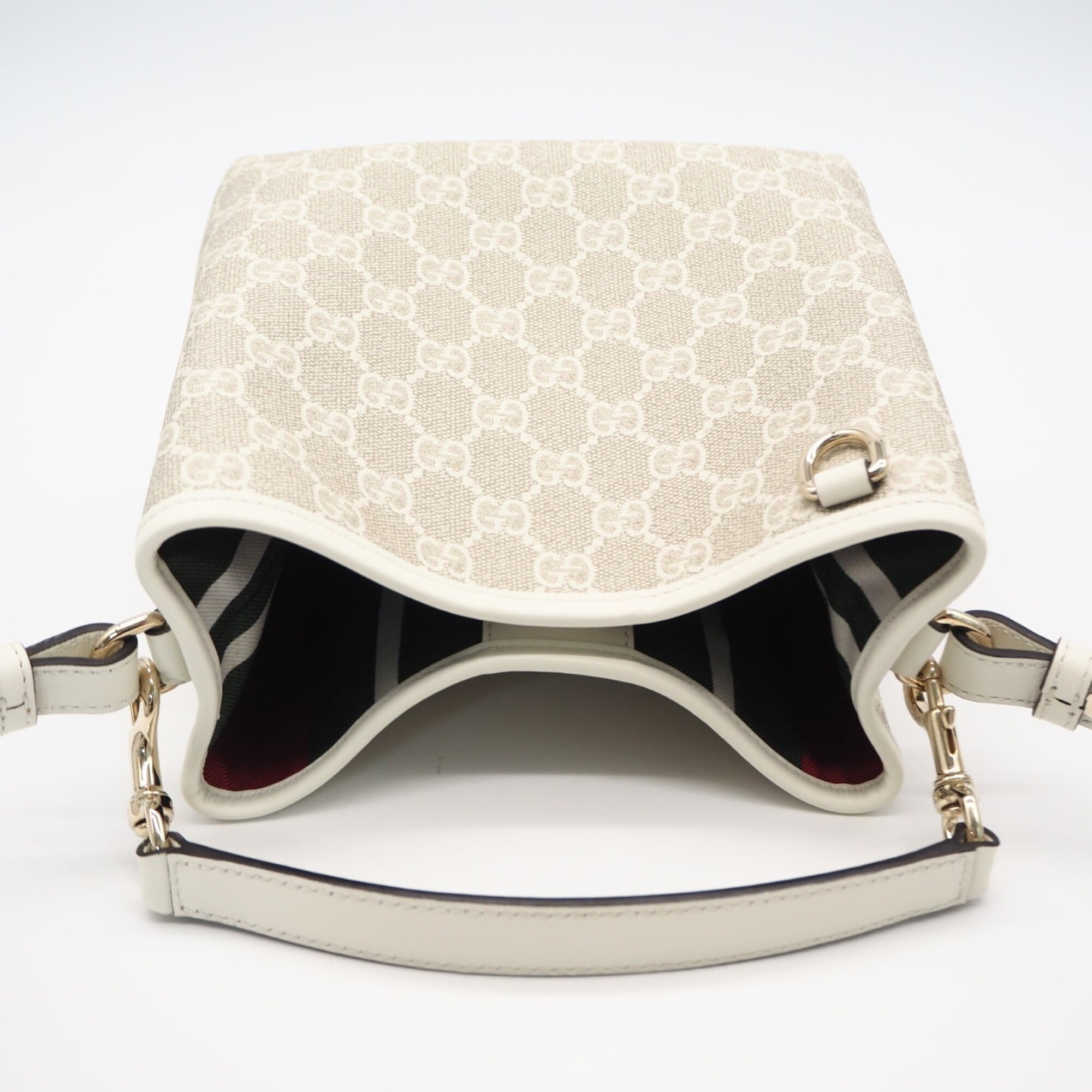 Gucci Beige White Coated Canvas Leather Shoulder Bag (Pre-Owned)