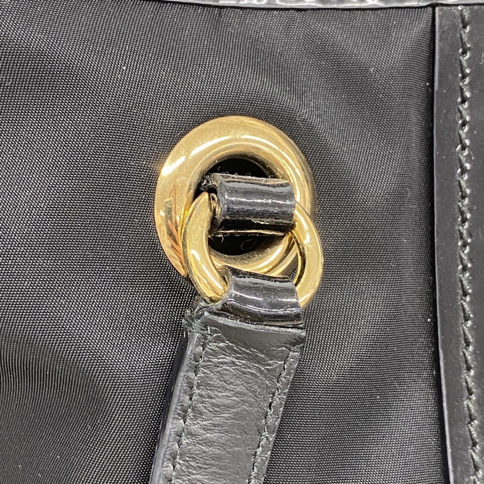 Salvatore Ferragamo Black Nylon Tote Bag (Pre-Owned)