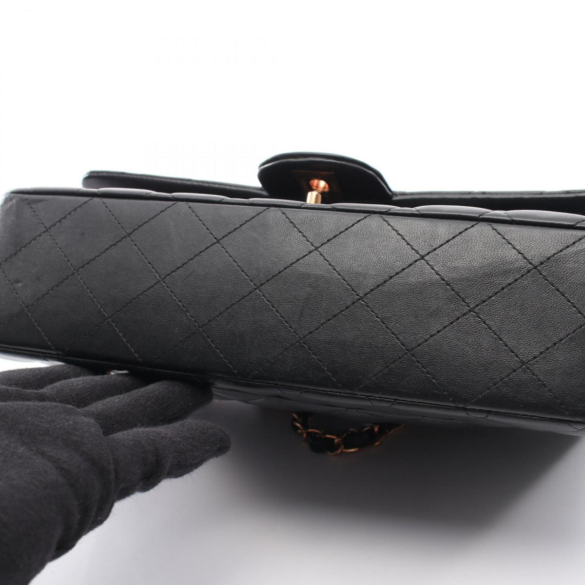 Chanel Black Leather Handbag Shoulder Bag (Pre-Owned)
