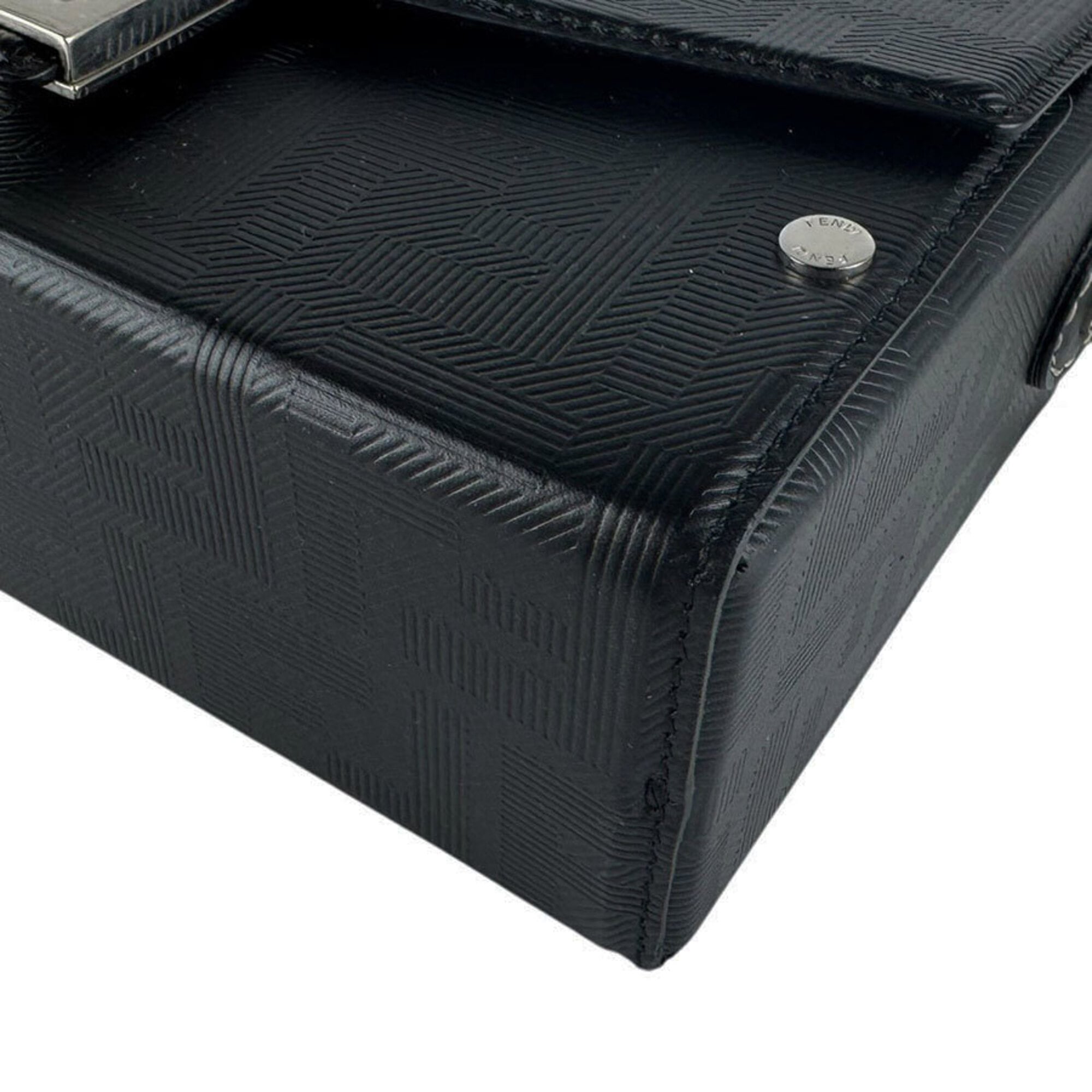 Fendi Black Leather Shoulder Bag (Pre-Owned)