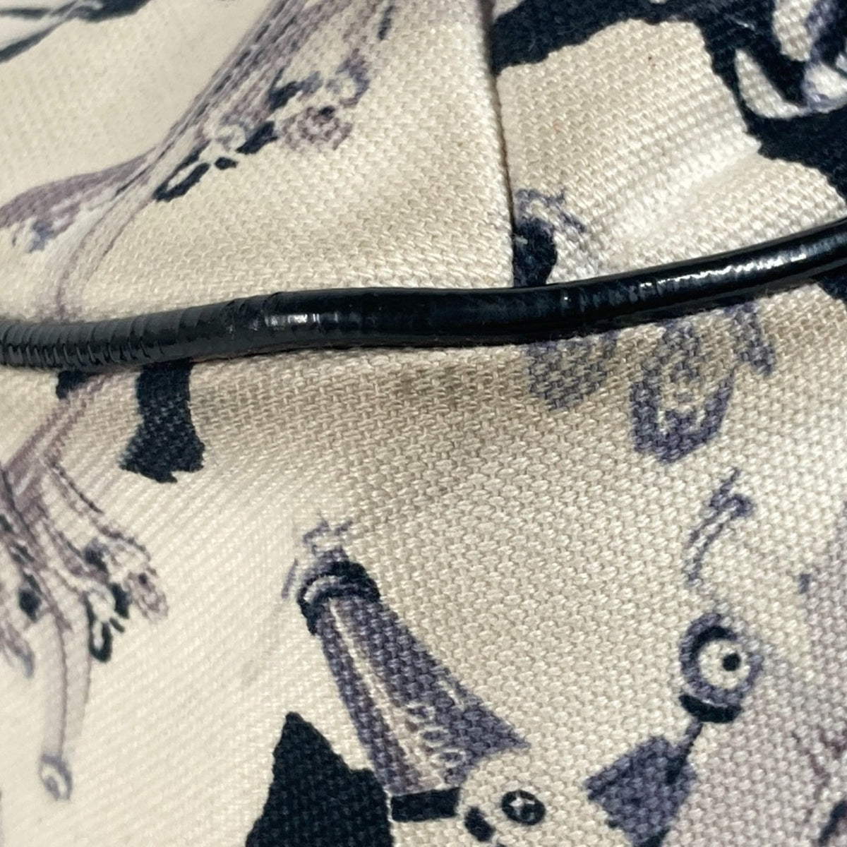 Chanel Black White Canvas Handbag (Pre-Owned)