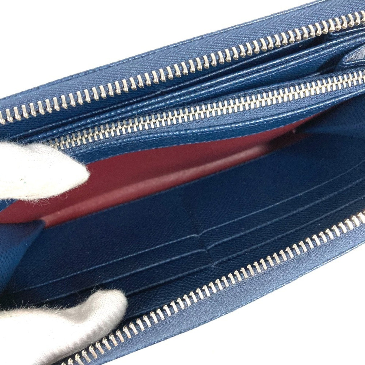Bvlgari Blue Leather Long Wallet (Bi-Fold) (Pre-Owned)