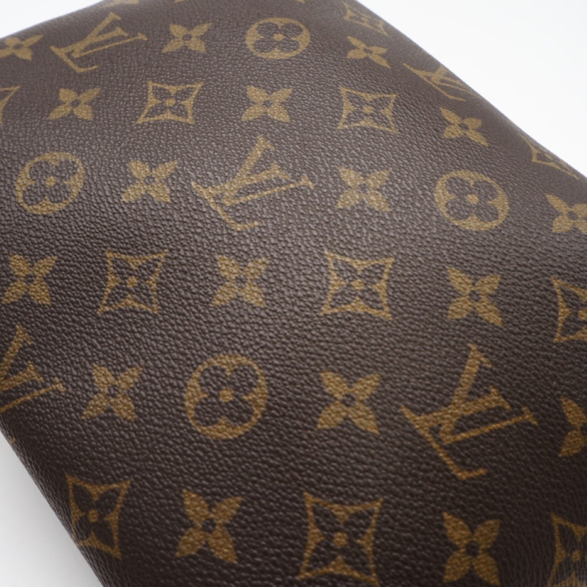 Louis Vuitton Brown Coated Canvas Leather Shoulder Bag (Pre-Owned)