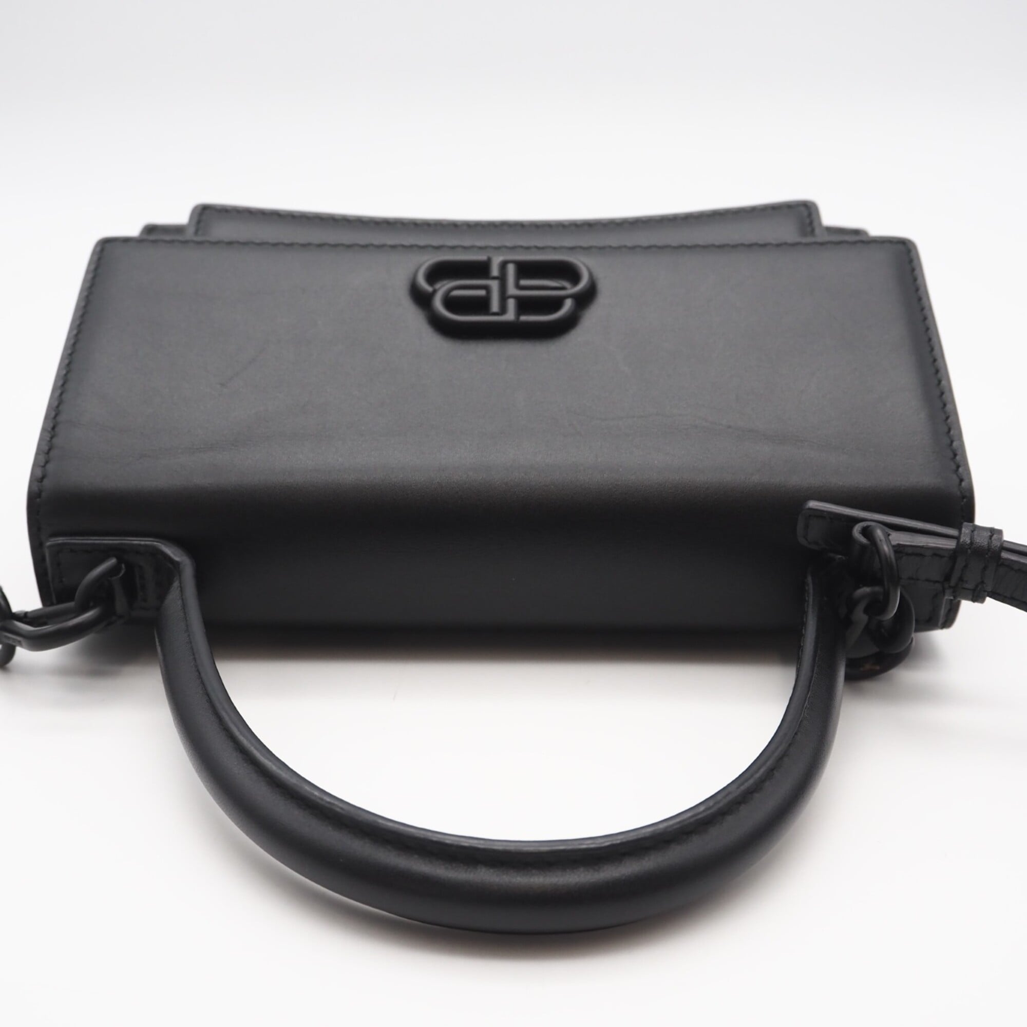Balenciaga Black Leather Handbag (Pre-Owned)