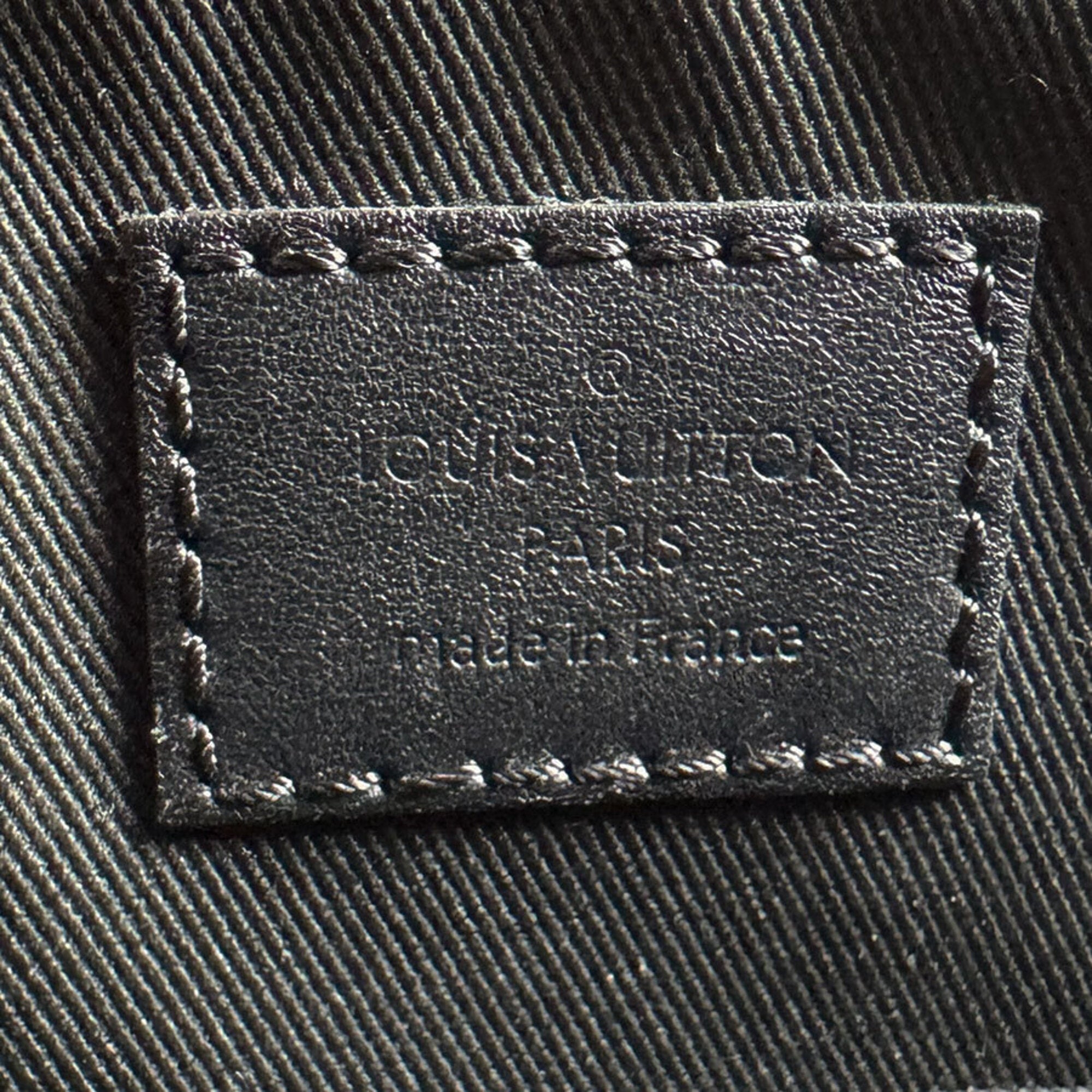 Louis Vuitton Black Gray Monogram Eclipse Pouch Shoulder Bag (Pre-Owned)