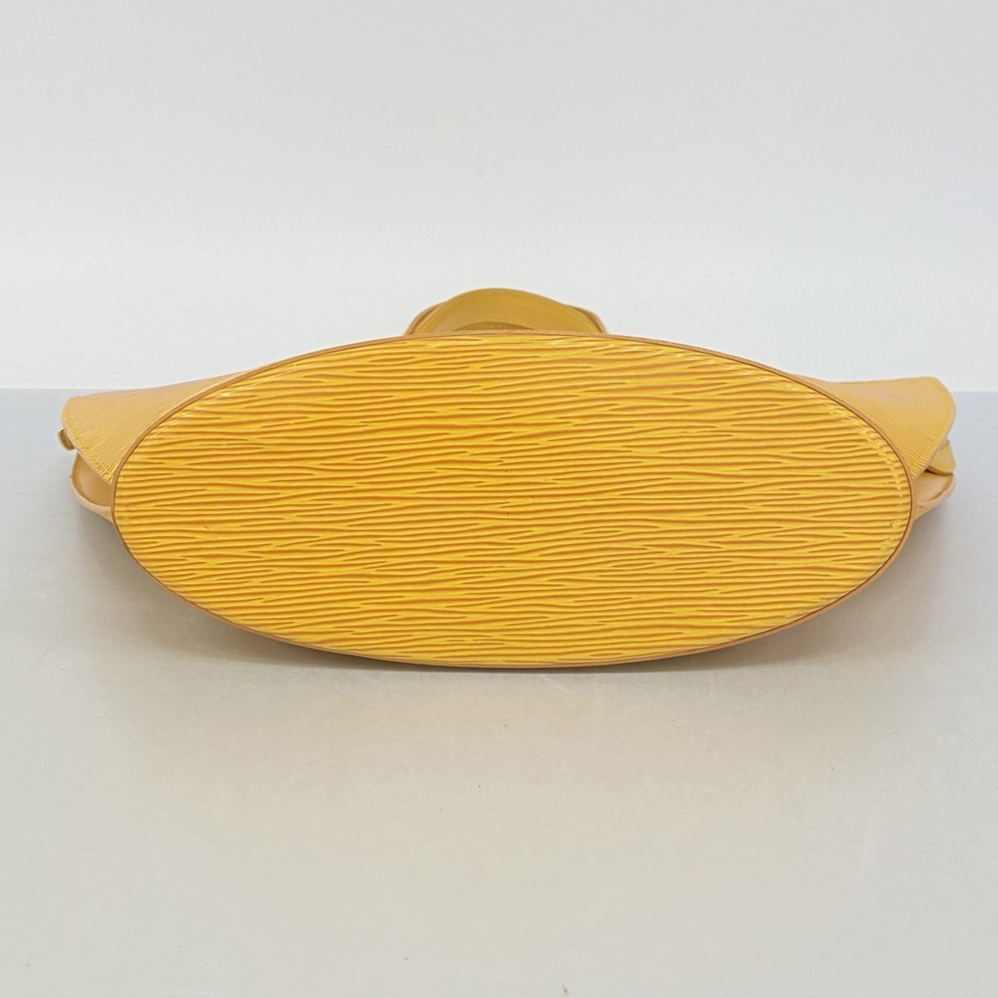 Louis Vuitton Jaune Handbag (Pre-Owned)