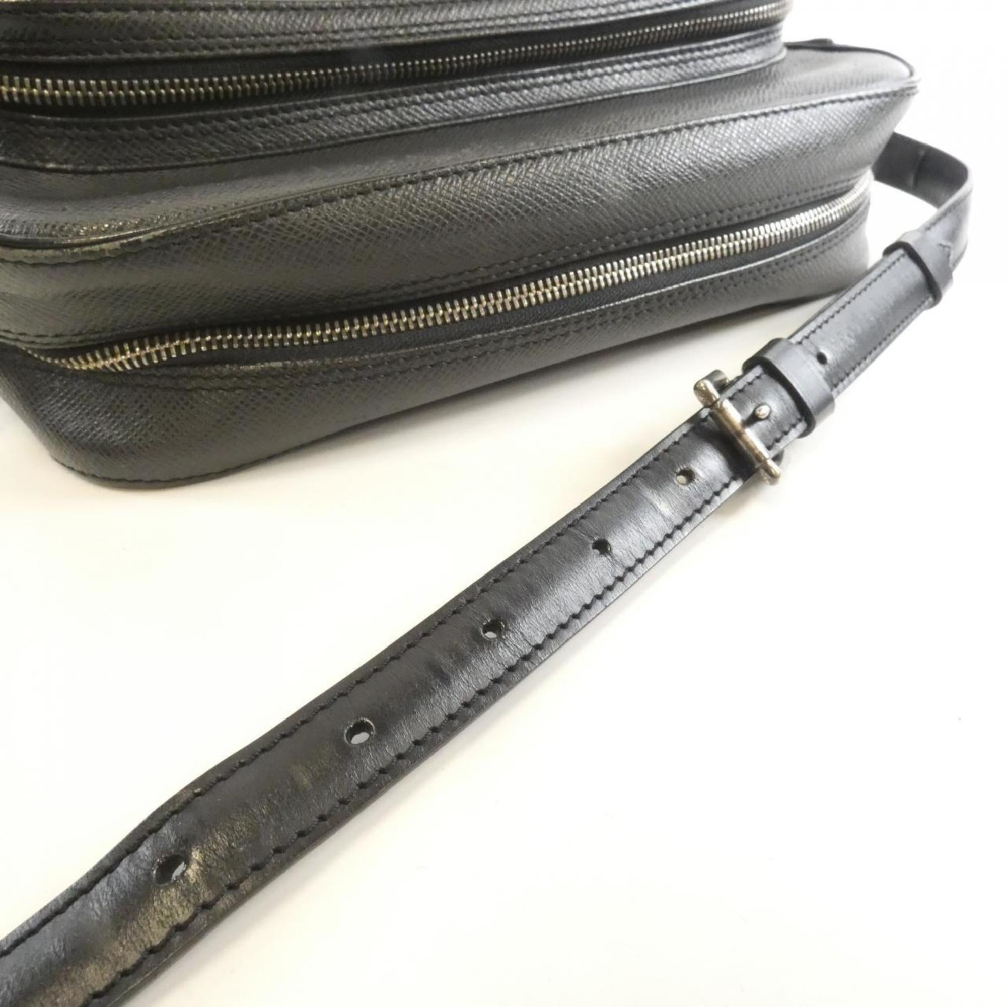 Louis Vuitton Ardoise Leather Shoulder Bag (Pre-Owned)