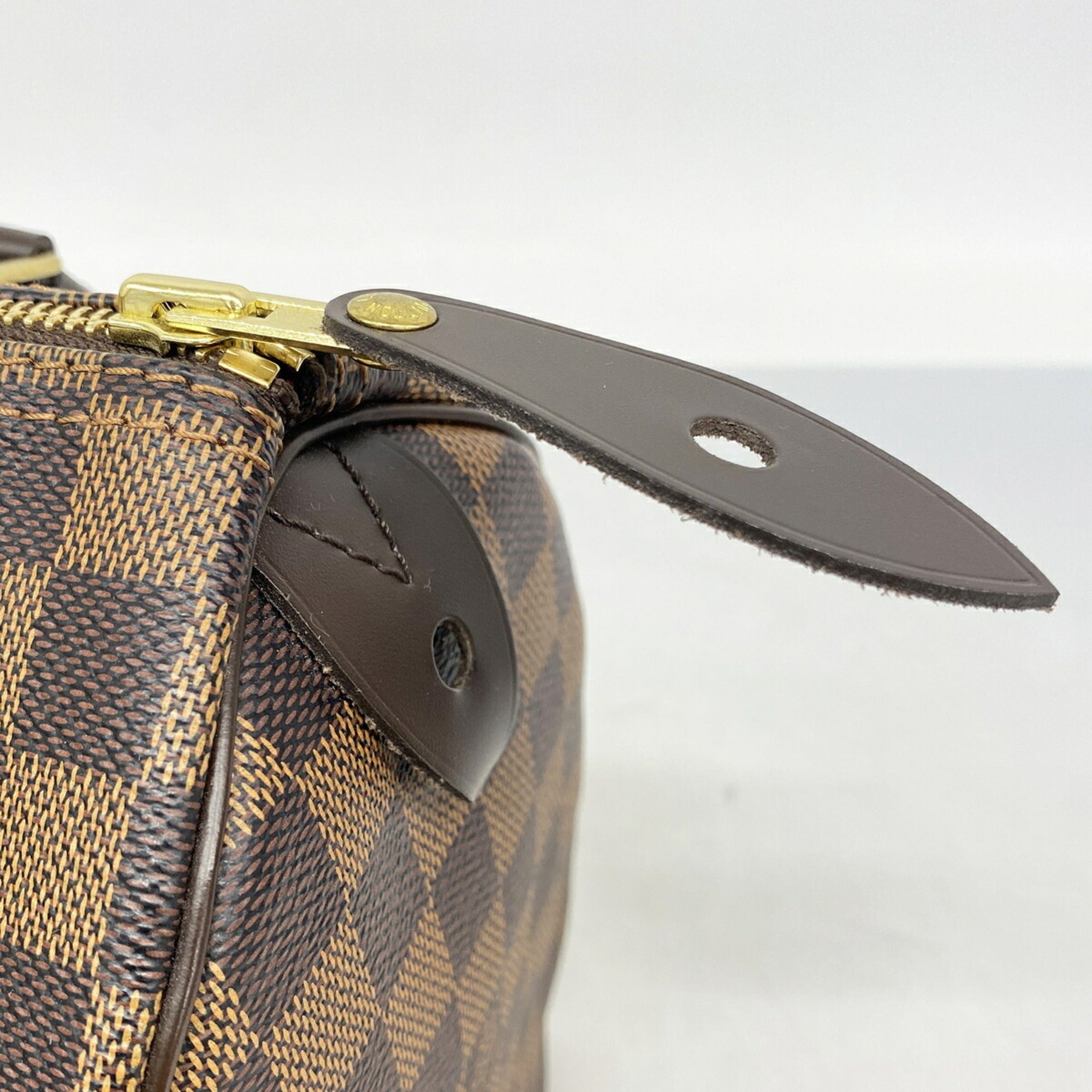 Louis Vuitton Ebene Handbag (Pre-Owned)