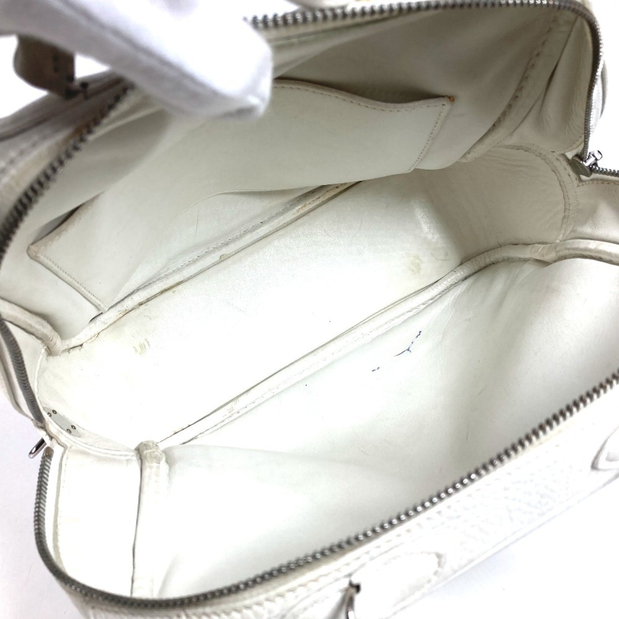 Hermes White Leather Boston Bag Handbag (Pre-Owned)