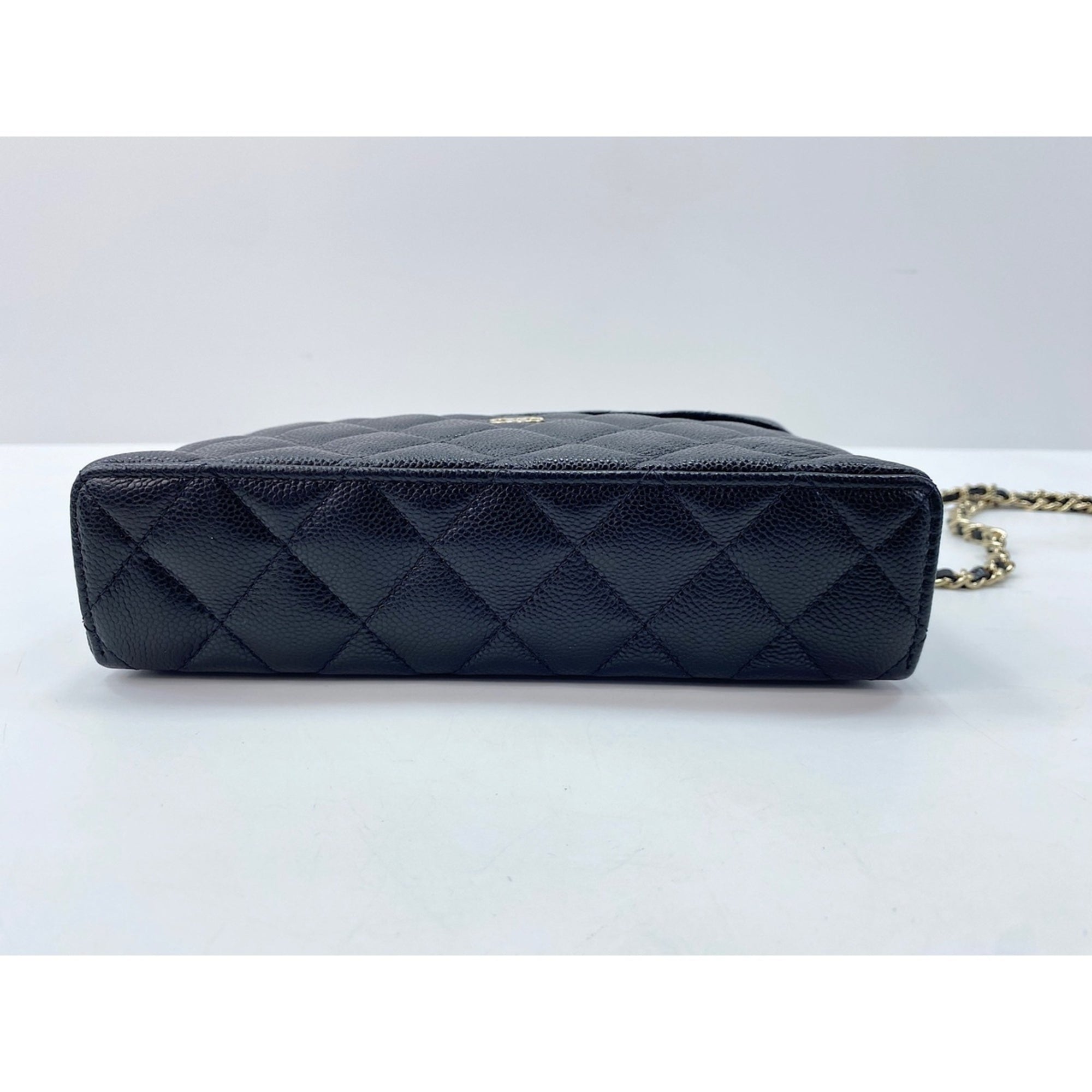 Chanel Matelasse Black Shoulder Bag (Pre-Owned)
