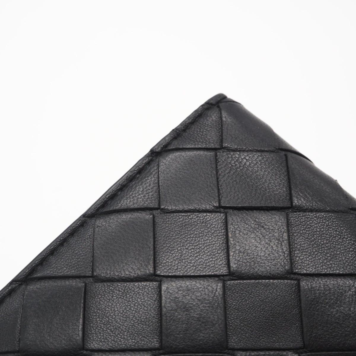 Bottega Veneta Intrecciato Black Leather Wallet (Bi-Fold) (Pre-Owned)
