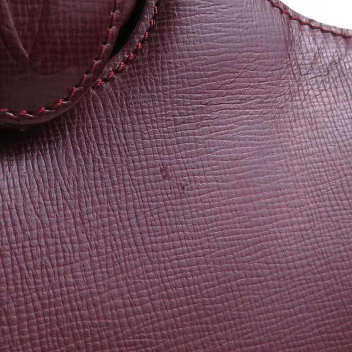 Cartier Burgundy Leather Shoulder Bag (Pre-Owned)