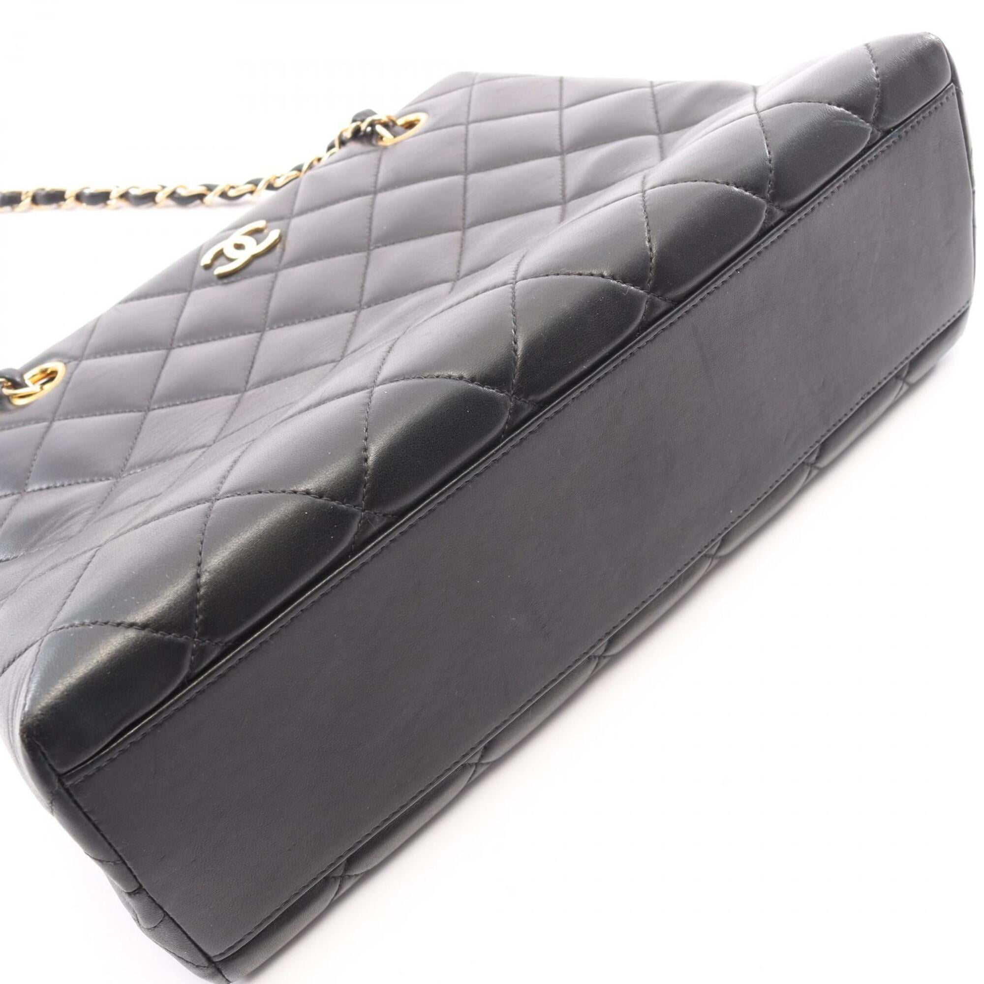 Chanel Black Leather Handbag Shoulder Bag (Pre-Owned)