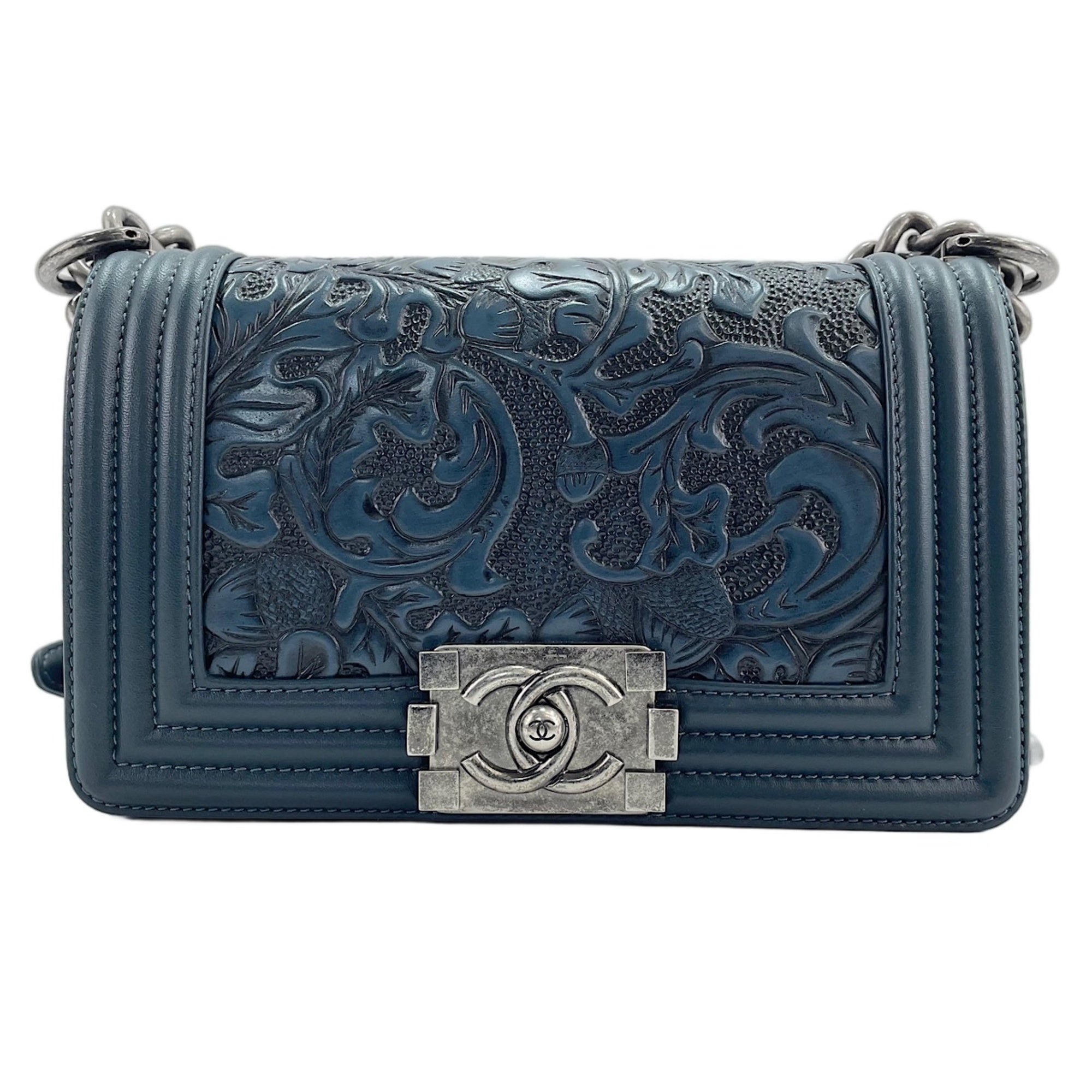 Chanel Blue Shoulder Bag (Pre-Owned)