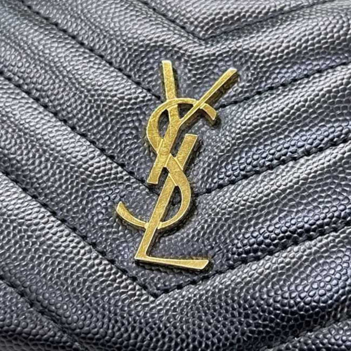 Saint Laurent Black Leather Wallet (Bi-Fold) (Pre-Owned)