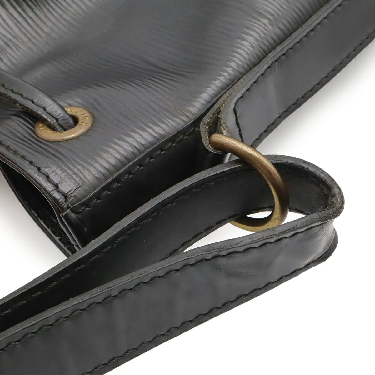 Louis Vuitton Black Galle Noir Epi Leather Shoulder Bag (Pre-Owned)