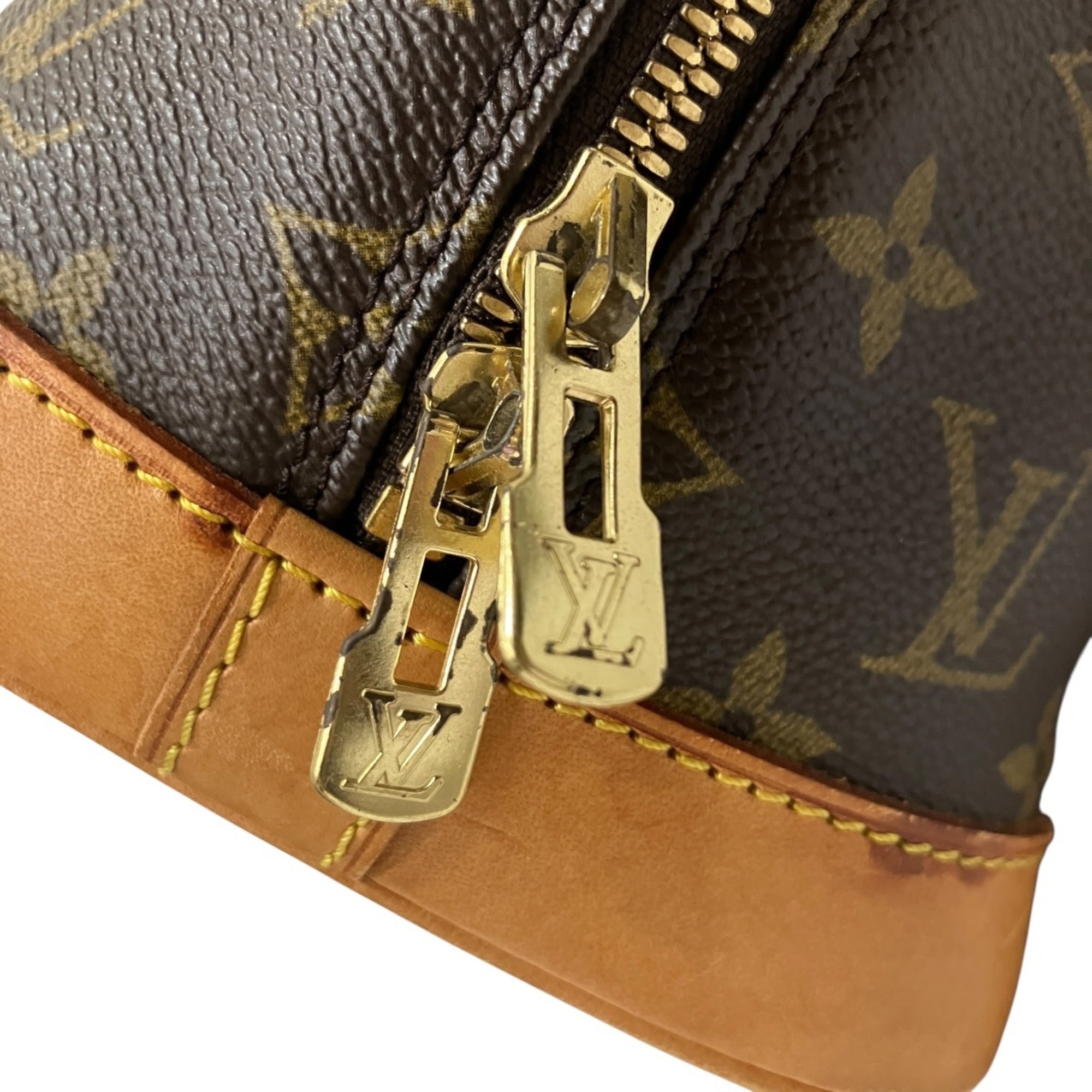 Louis Vuitton Brown Monogram Handbag (Pre-Owned)