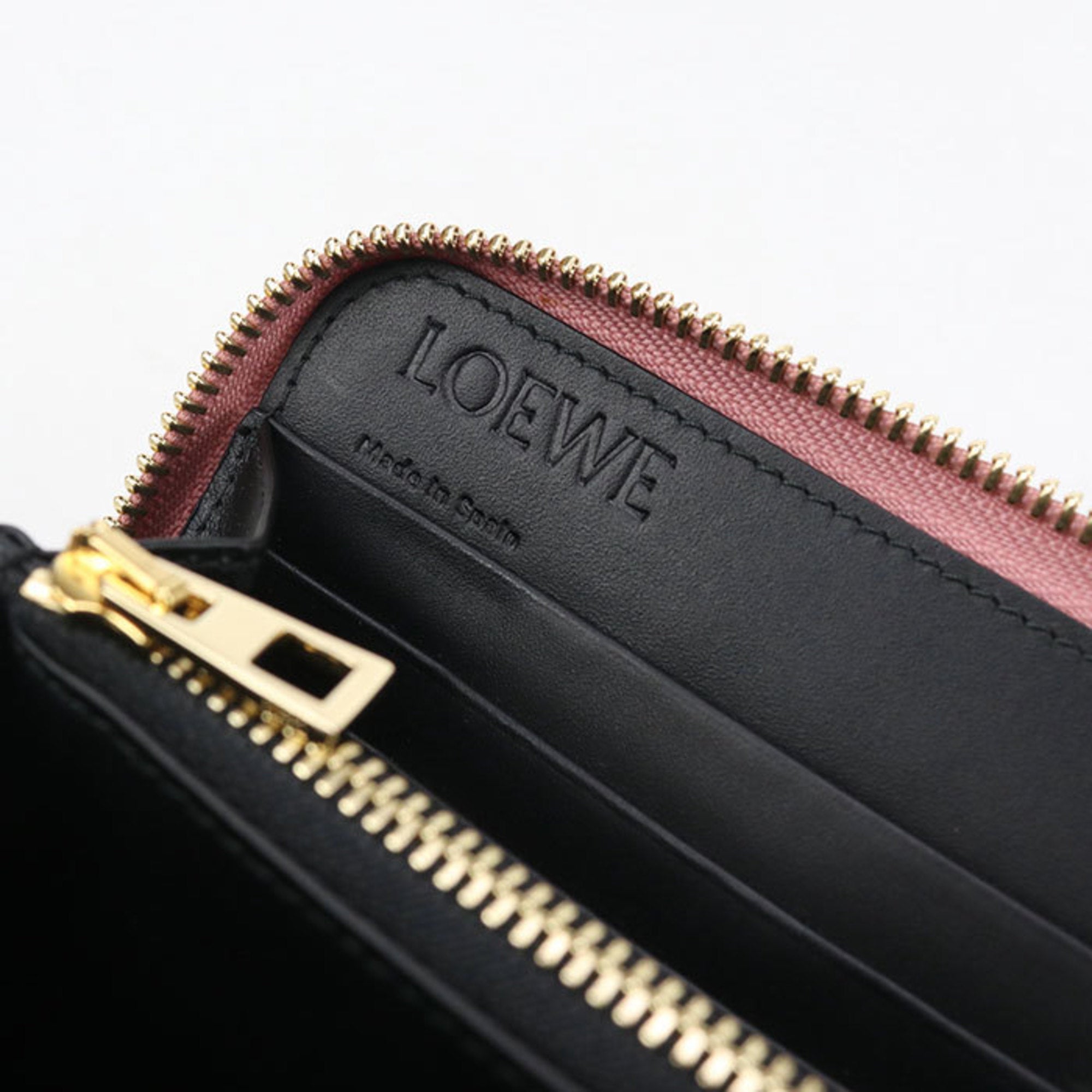 Loewe Repeat Pink Leather Long Wallet (Bi-Fold) (Pre-Owned)