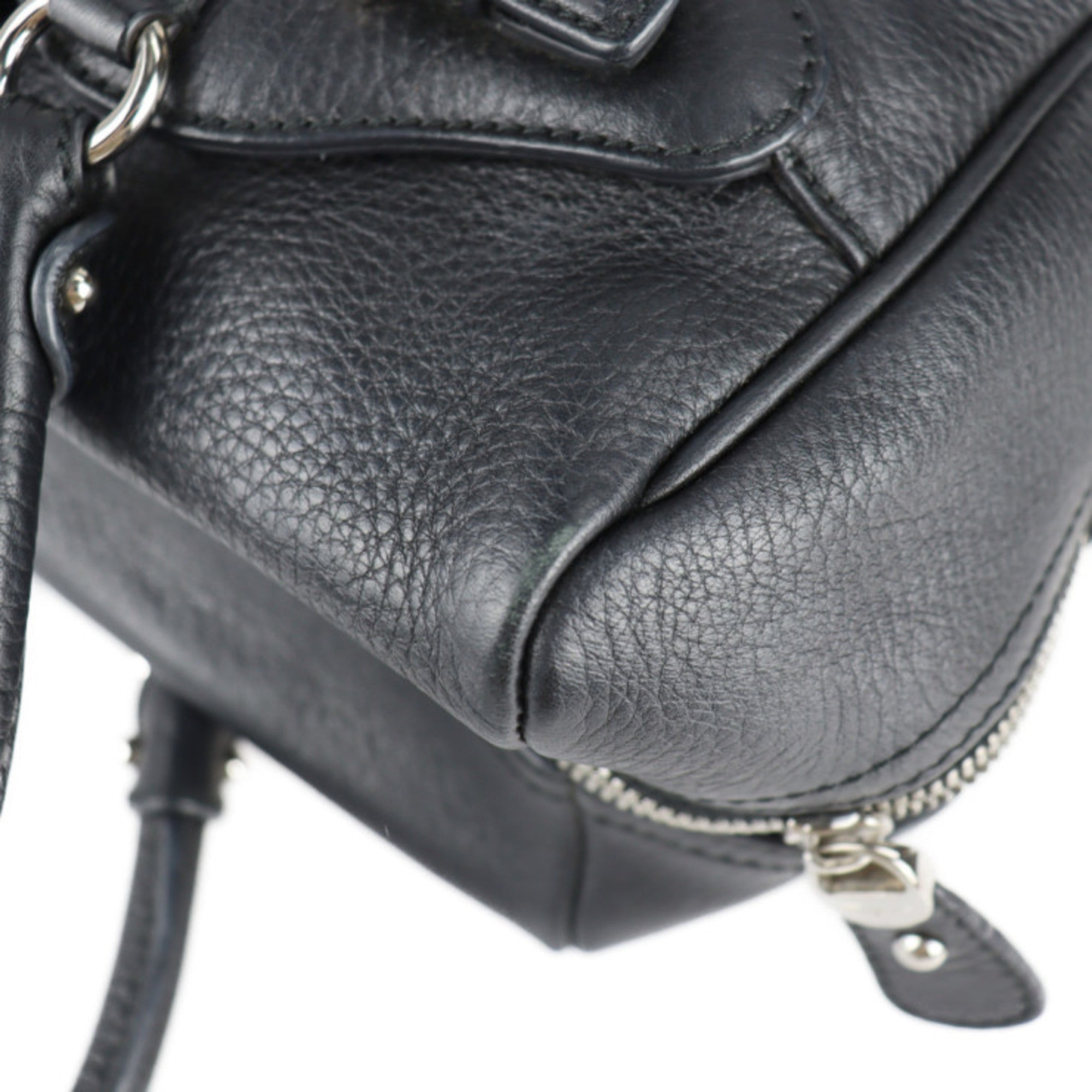 Salvatore Ferragamo Gancini Black Leather Handbag (Pre-Owned)