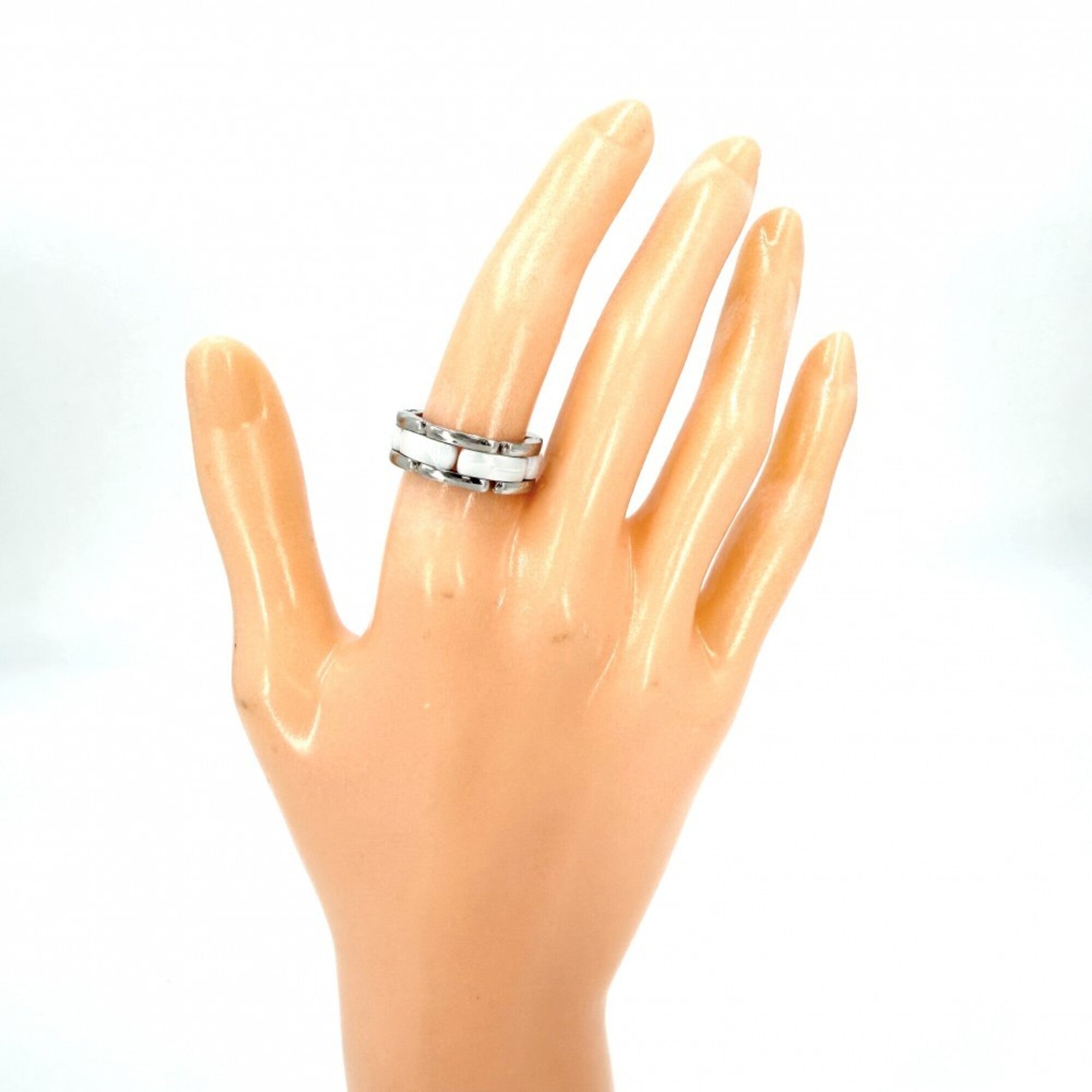 Chanel Silver White White Gold (18K) Ceramic Band Ring (Pre-Owned)