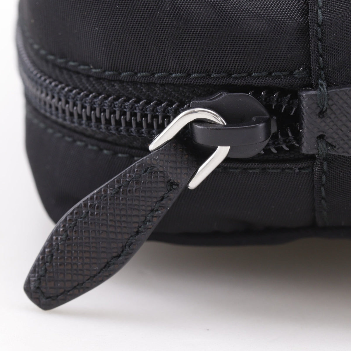 Prada Black Nero Nylon Pouch (Pre-Owned)