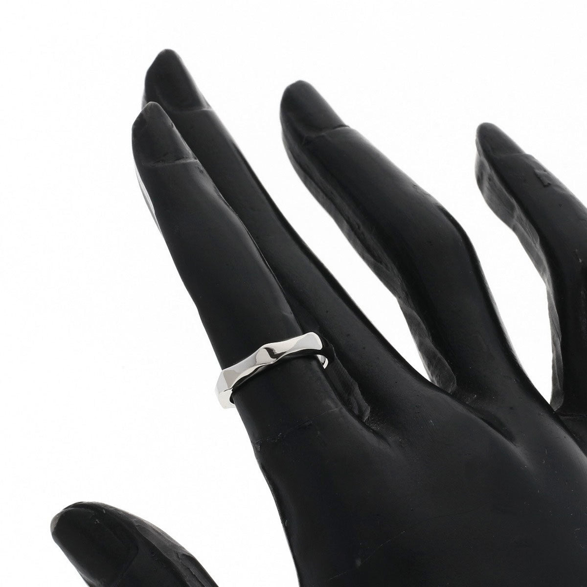Bvlgari Platinum 950 Band Ring (Pre-Owned)