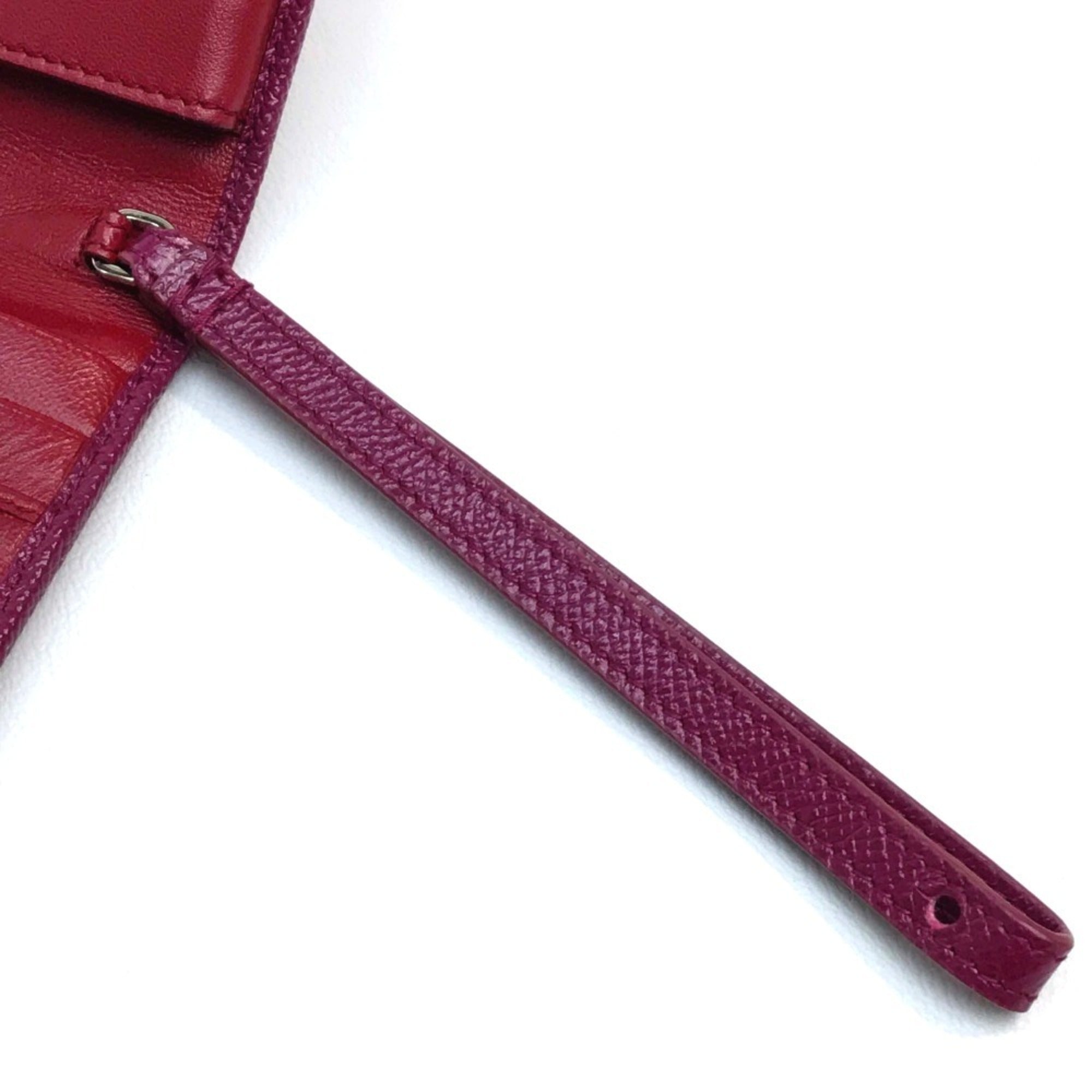 Bvlgari Bvlgari Bvlgari Pink Red Color Leather Wallet (Bi-Fold) (Pre-Owned)