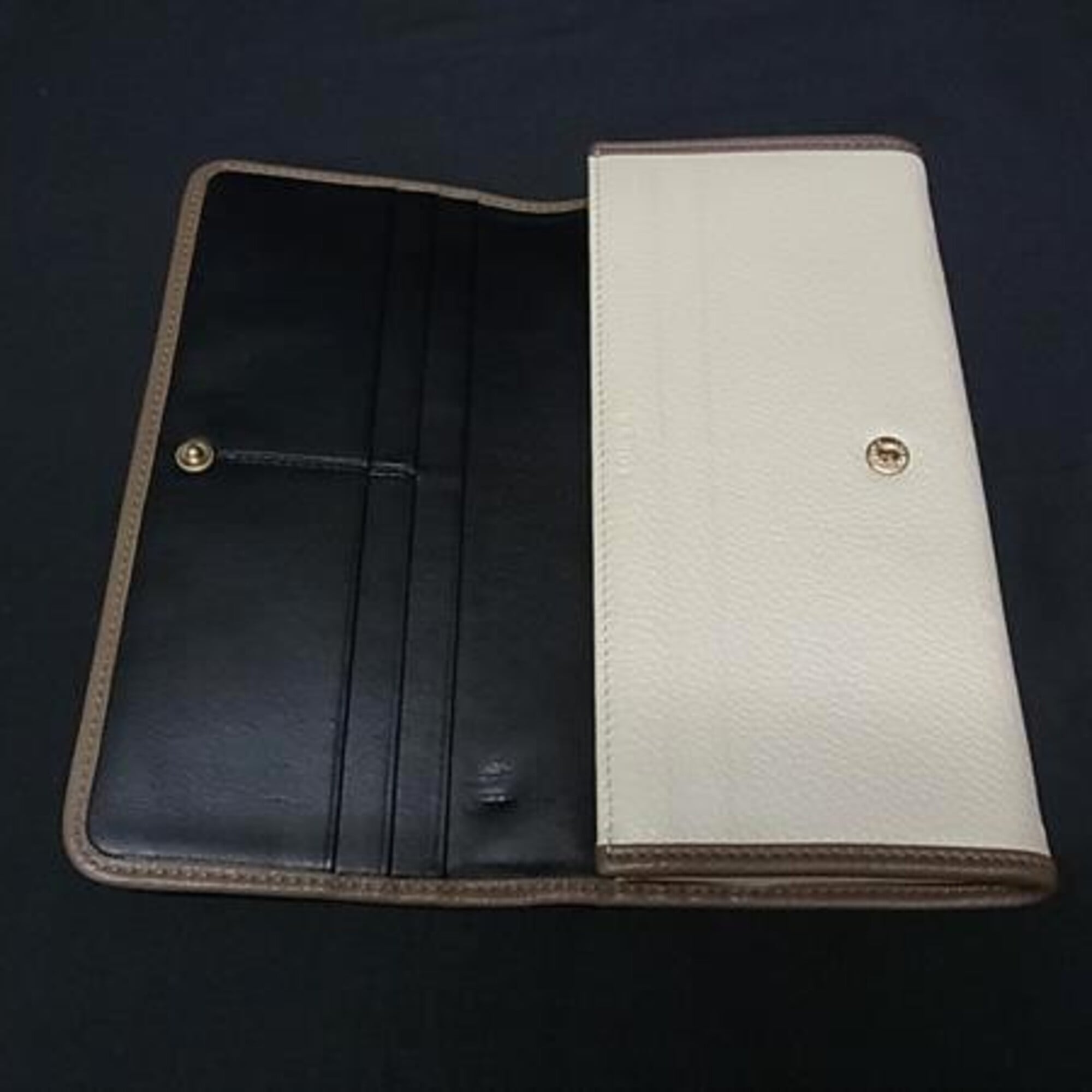 Loewe Beige Leather Long Wallet (Bi-Fold) (Pre-Owned)
