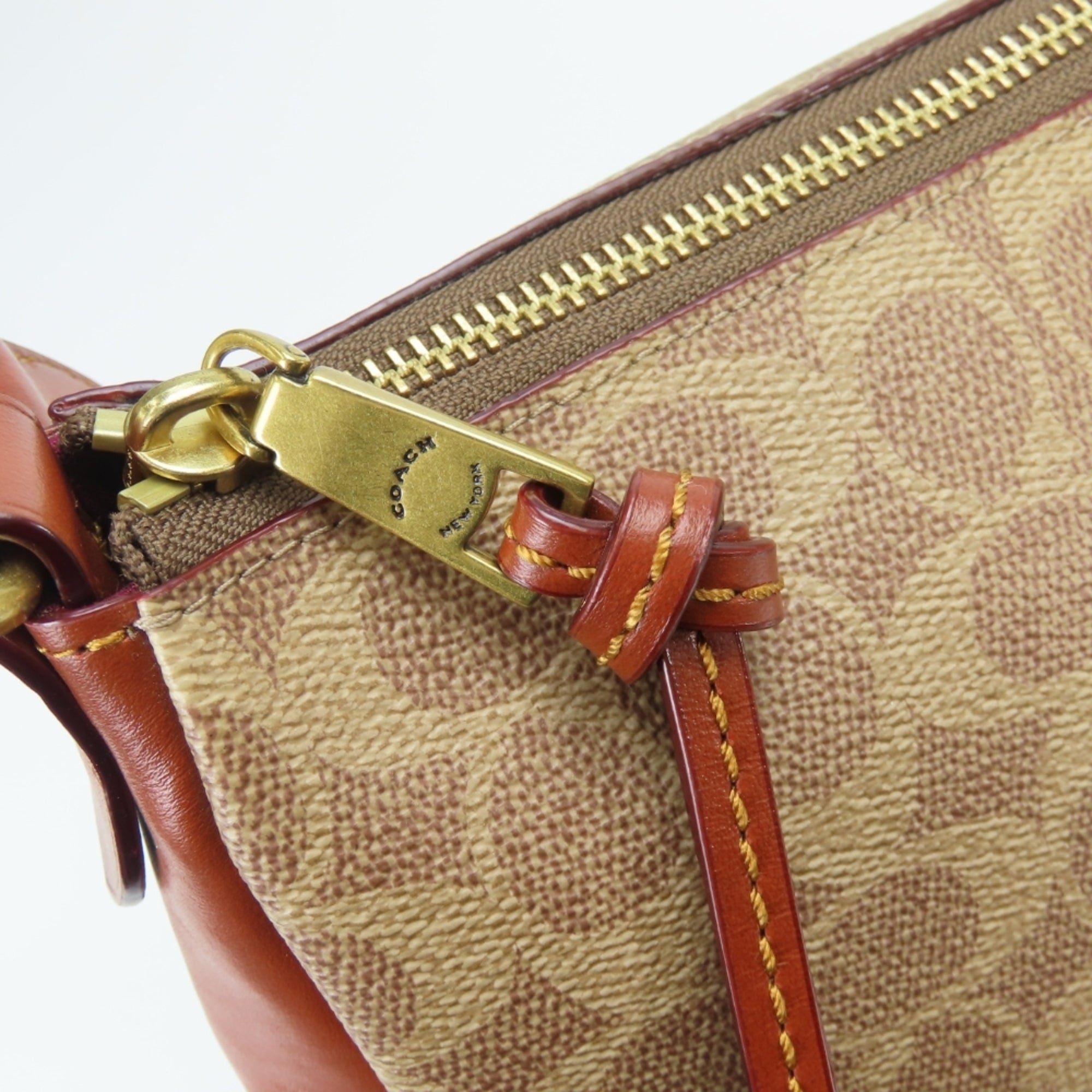 Coach Signature Beige Brown Pvc Leather Shoulder Bag (Pre-Owned)