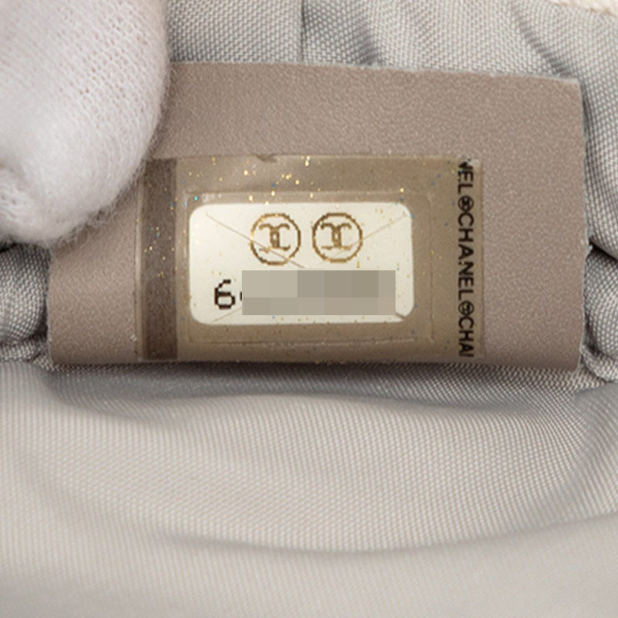 Chanel Sport White Nylon Shoulder Bag Sports Bag (Pre-Owned)