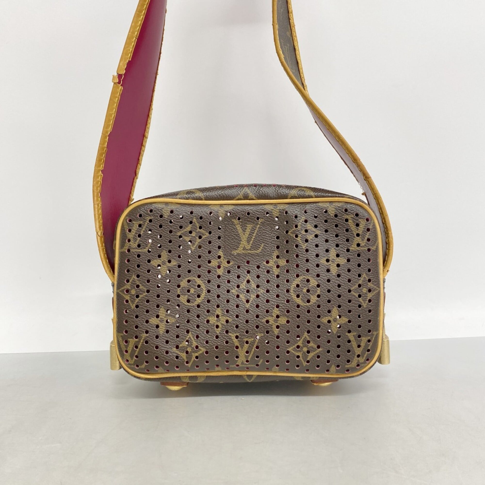 Louis Vuitton Brown Fuchsia Shoulder Bag (Pre-Owned)