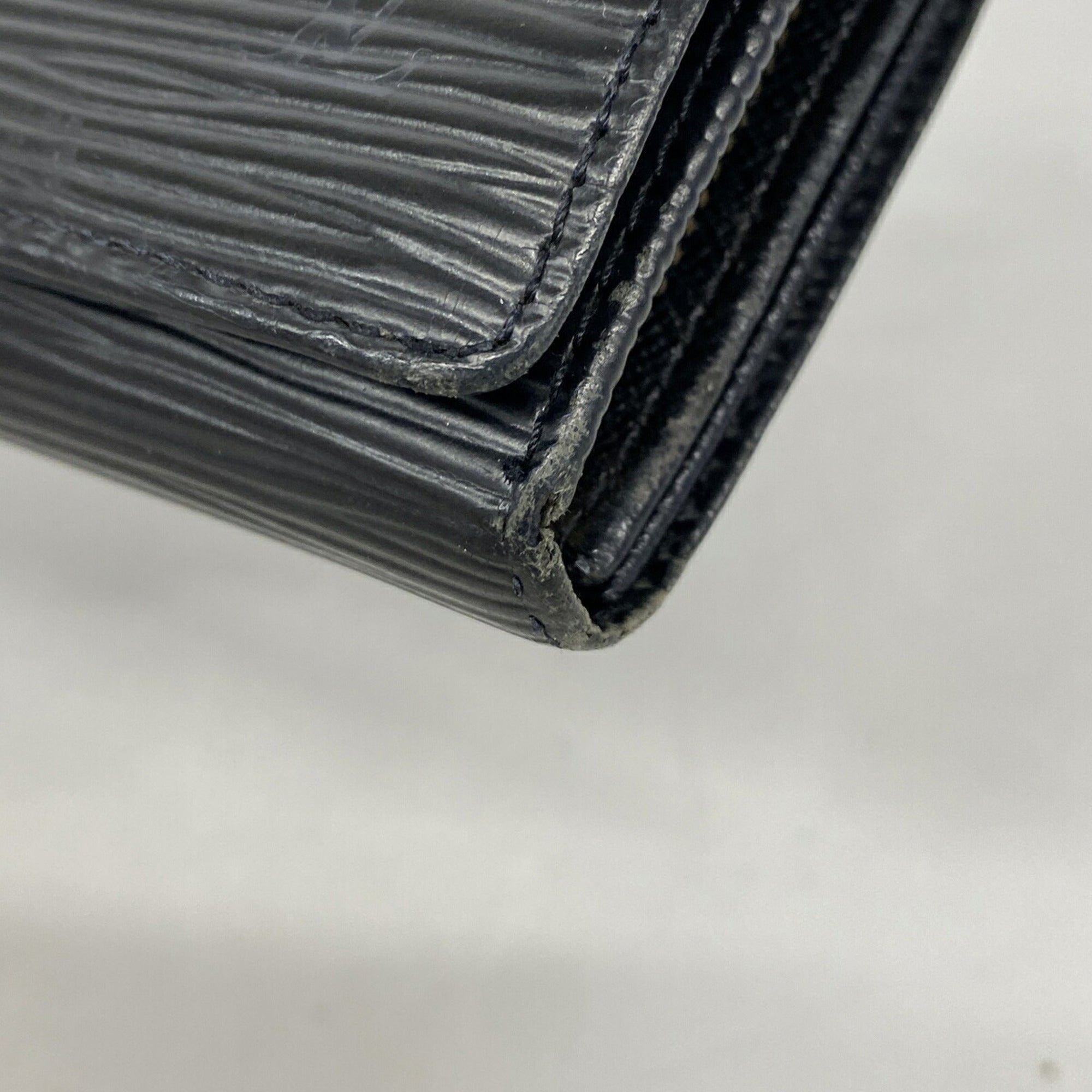 Louis Vuitton Noir Wallet (Bi-Fold) (Pre-Owned)