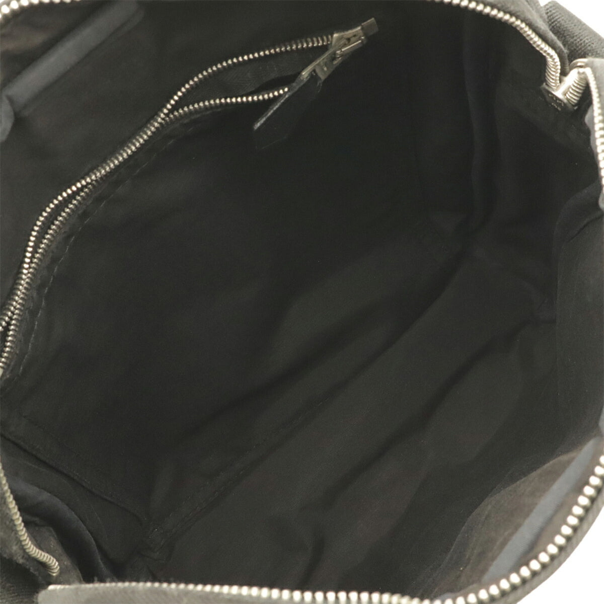 Hermes Black Toile Chevron Leather Pochette Shoulder Bag (Pre-Owned)