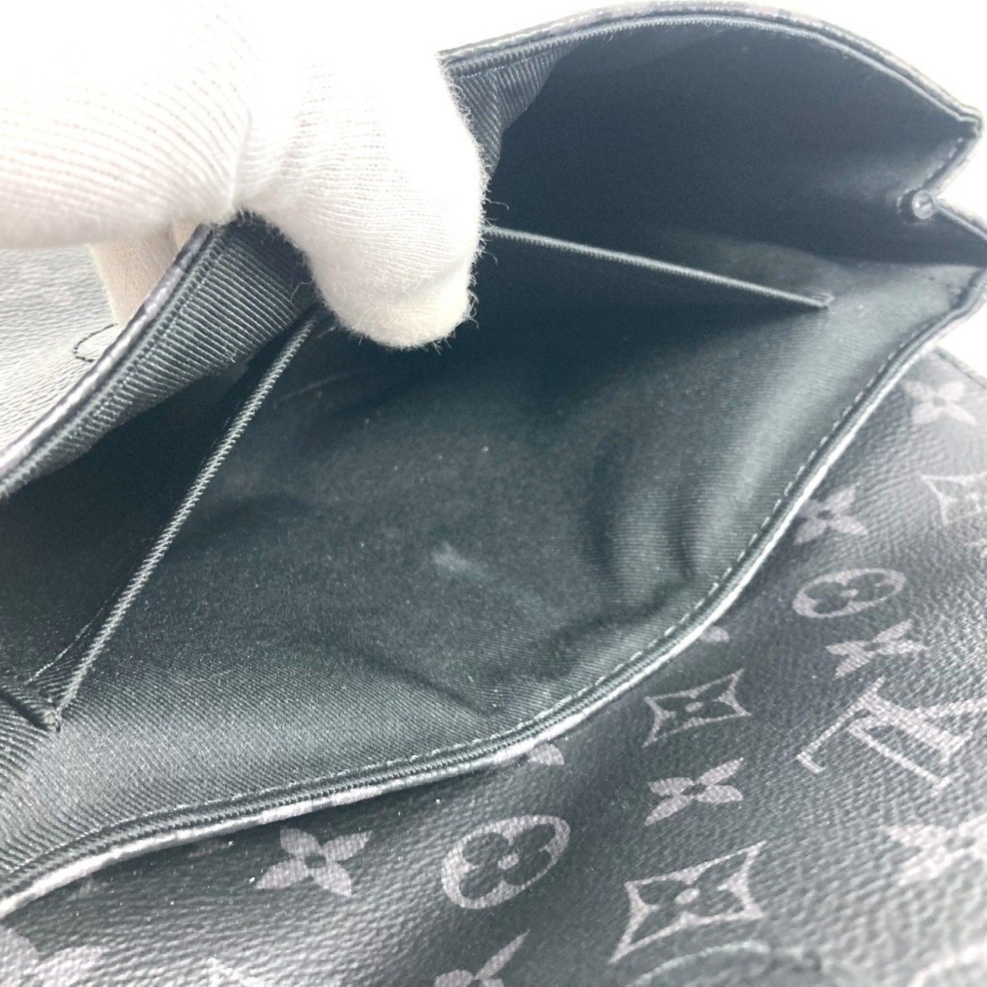 Louis Vuitton Black Monogram Eclipse Monogram Eclipse Handbag Shoulder Bag (Pre-Owned)