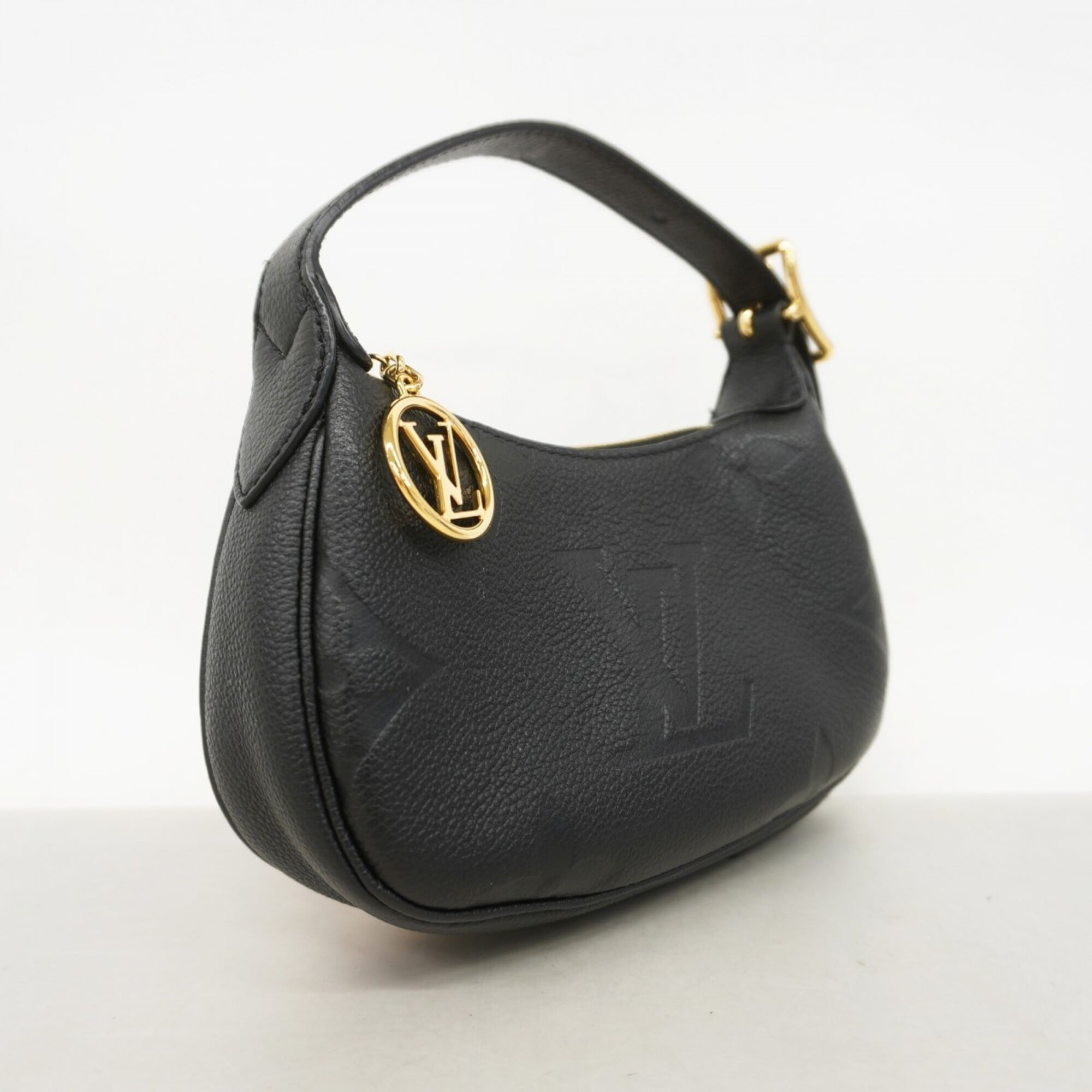 Louis Vuitton Noir Handbag (Pre-Owned)