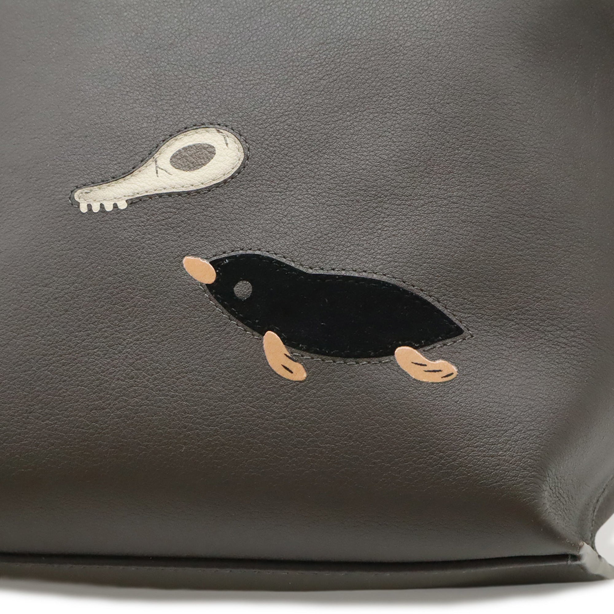 Loewe Charcoal Gray Leather Shoulder Bag (Pre-Owned)