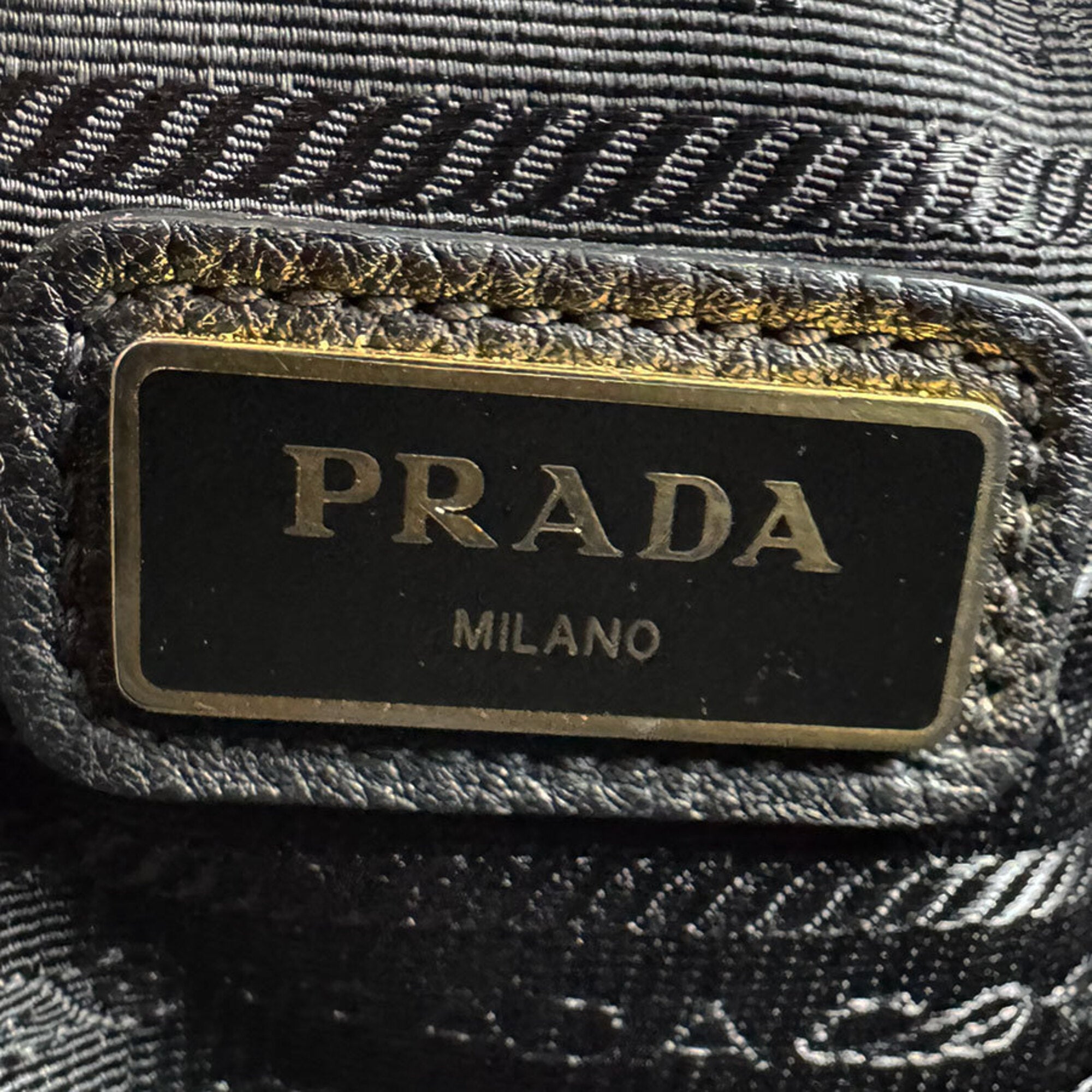 Prada Black Leather Shoulder Bag (Pre-Owned)