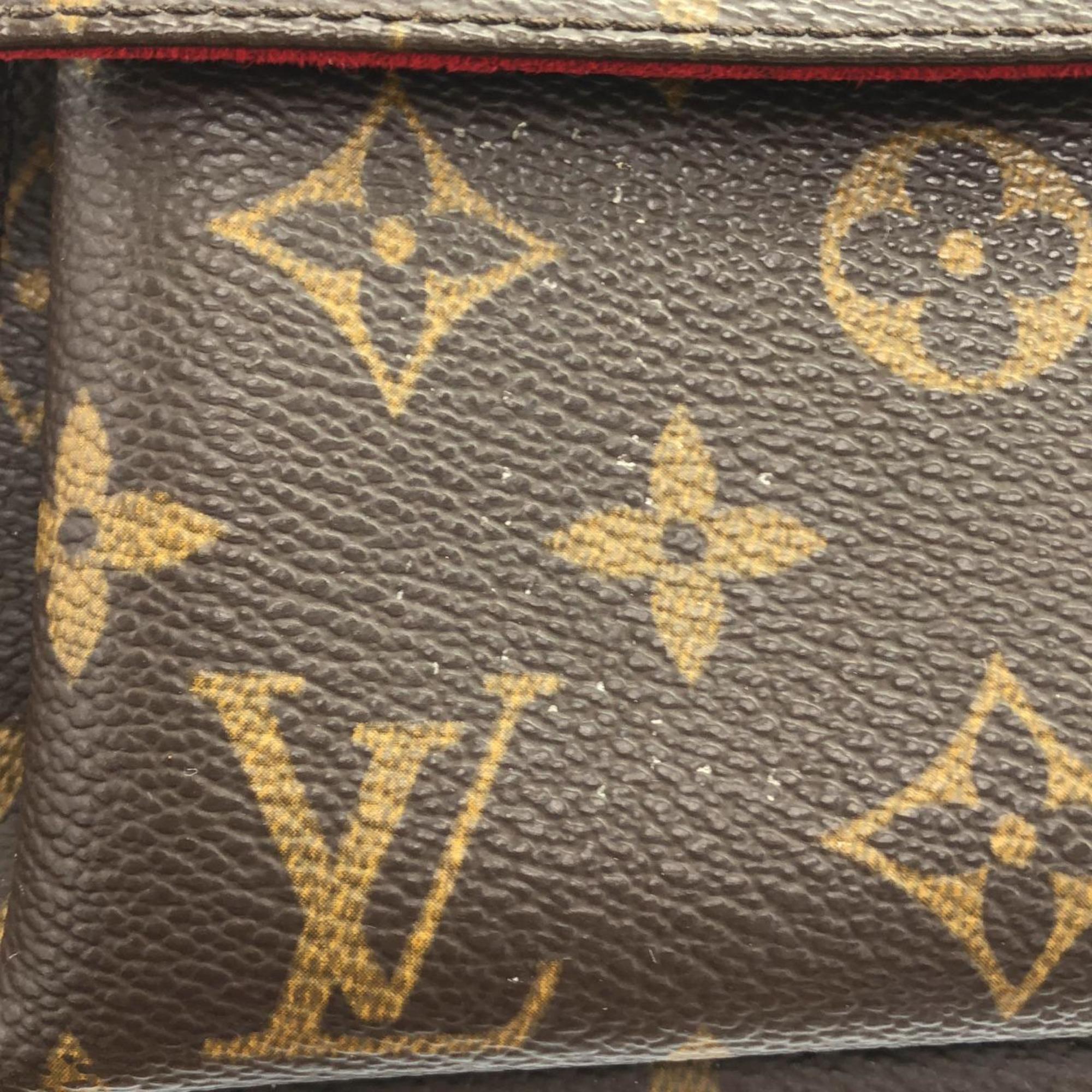 Louis Vuitton Marron Coated Canvas Shoulder Bag (Pre-Owned)