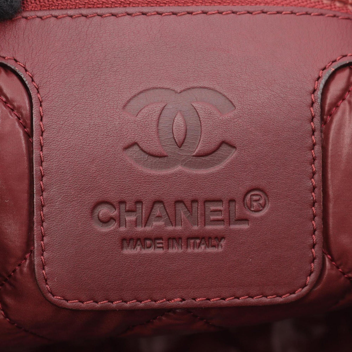 Chanel Black Nylon Handbag Tote Bag (Pre-Owned)