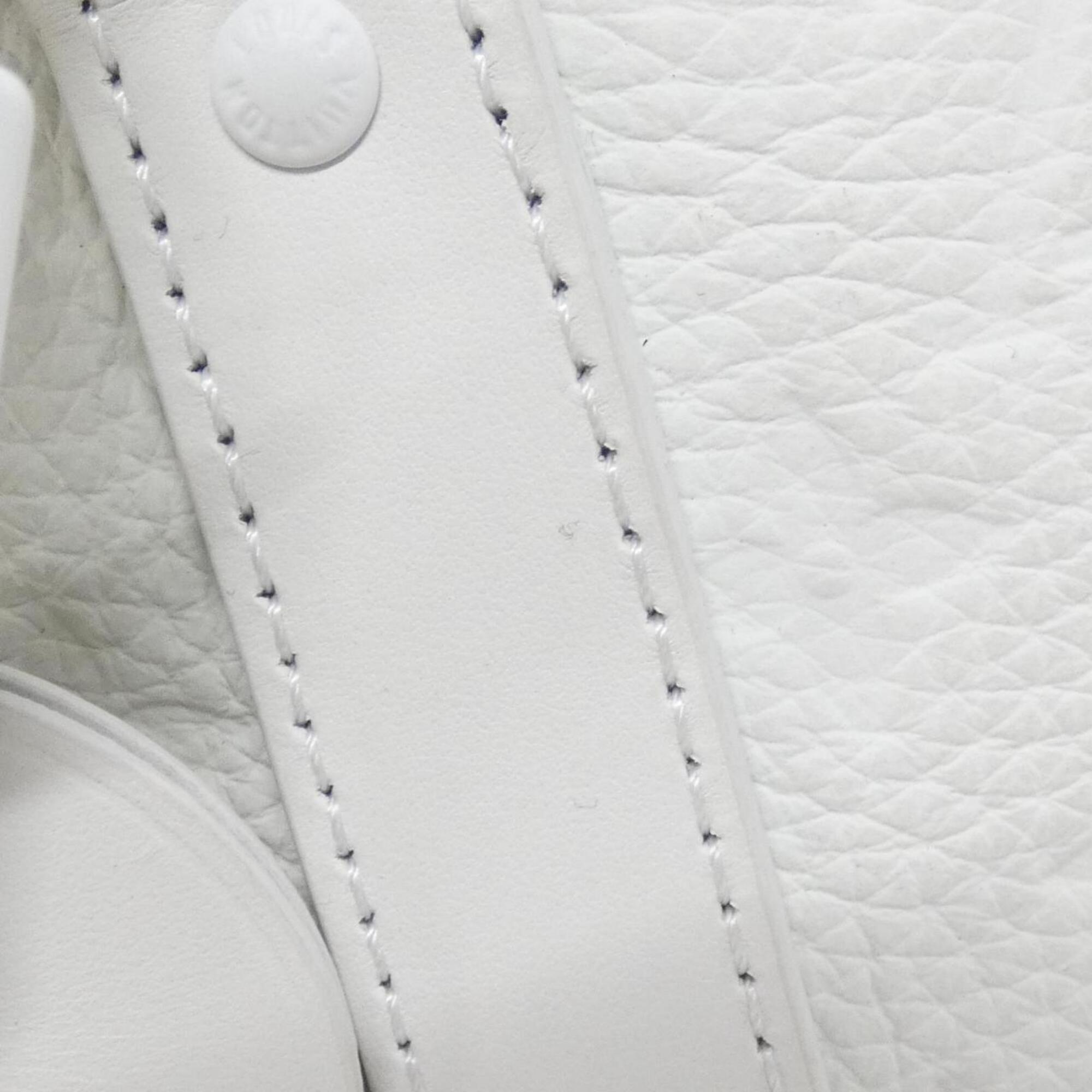 Louis Vuitton White Leather Boston Bag (Pre-Owned)