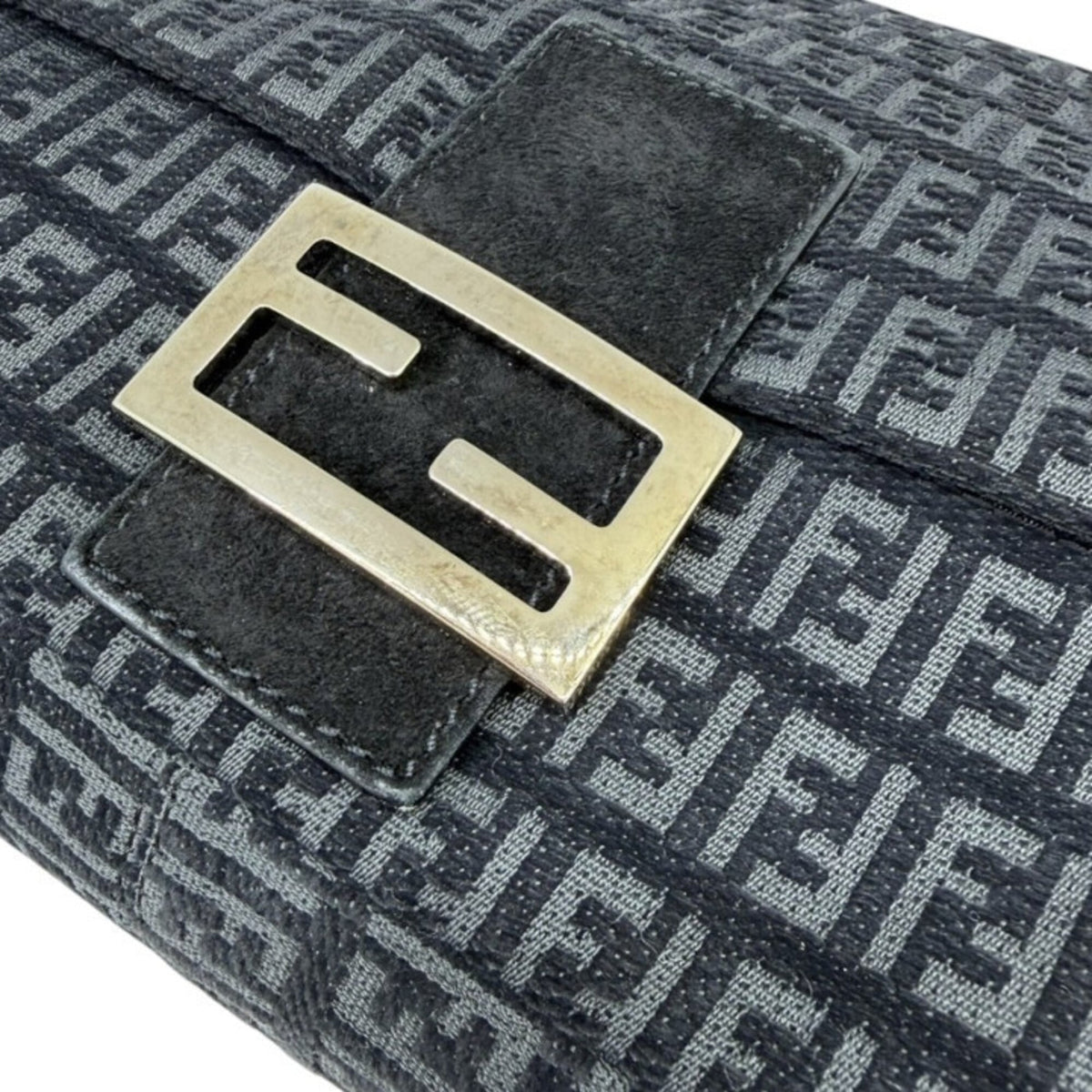Fendi Black Canvas Suede Leather Handbag (Pre-Owned)