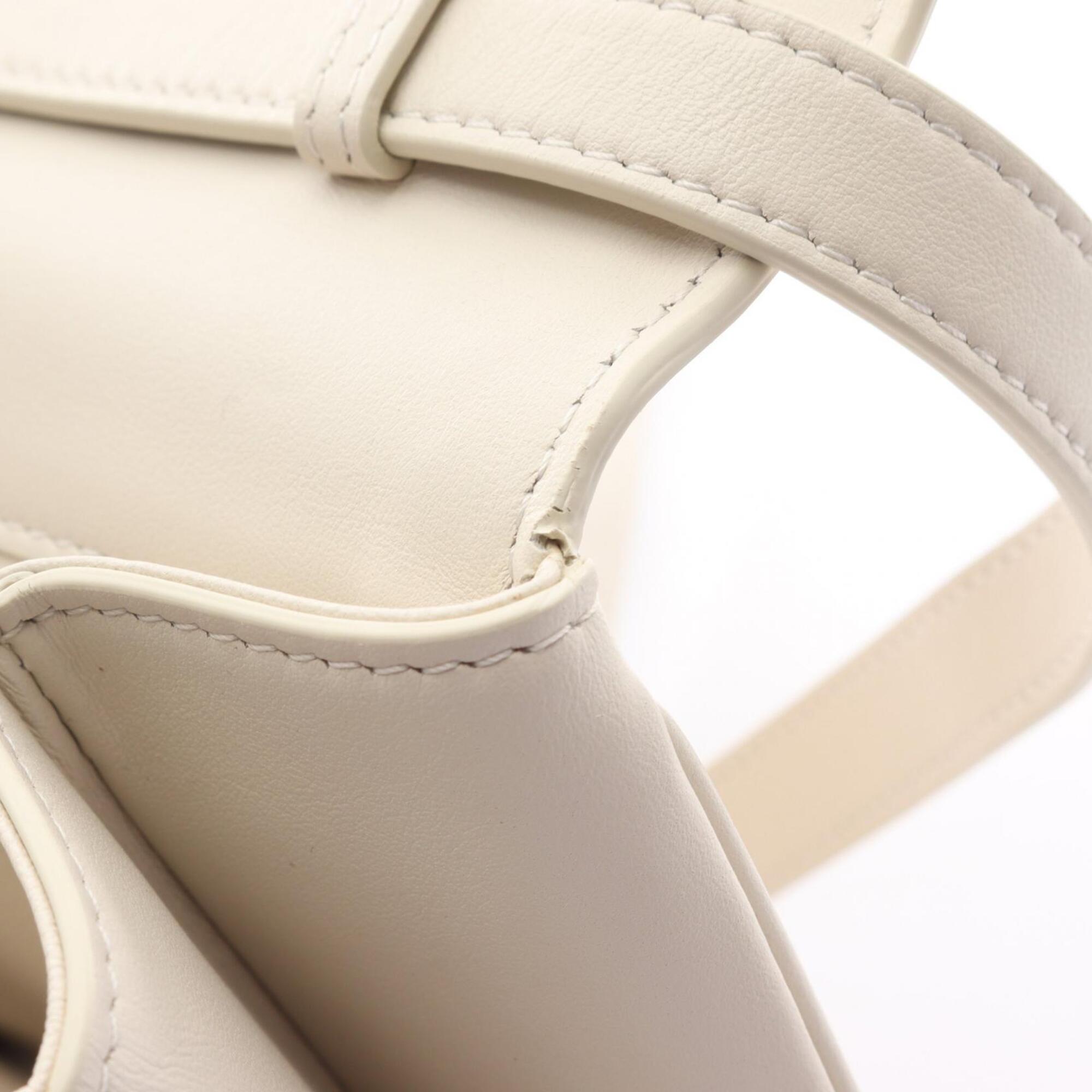 Celine White Leather Handbag Shoulder Bag (Pre-Owned)